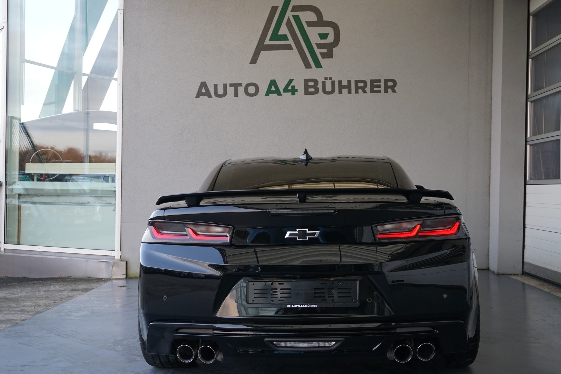 CHEVROLET Camaro 6.2i V8 Coupé Automat 453PS-image-11