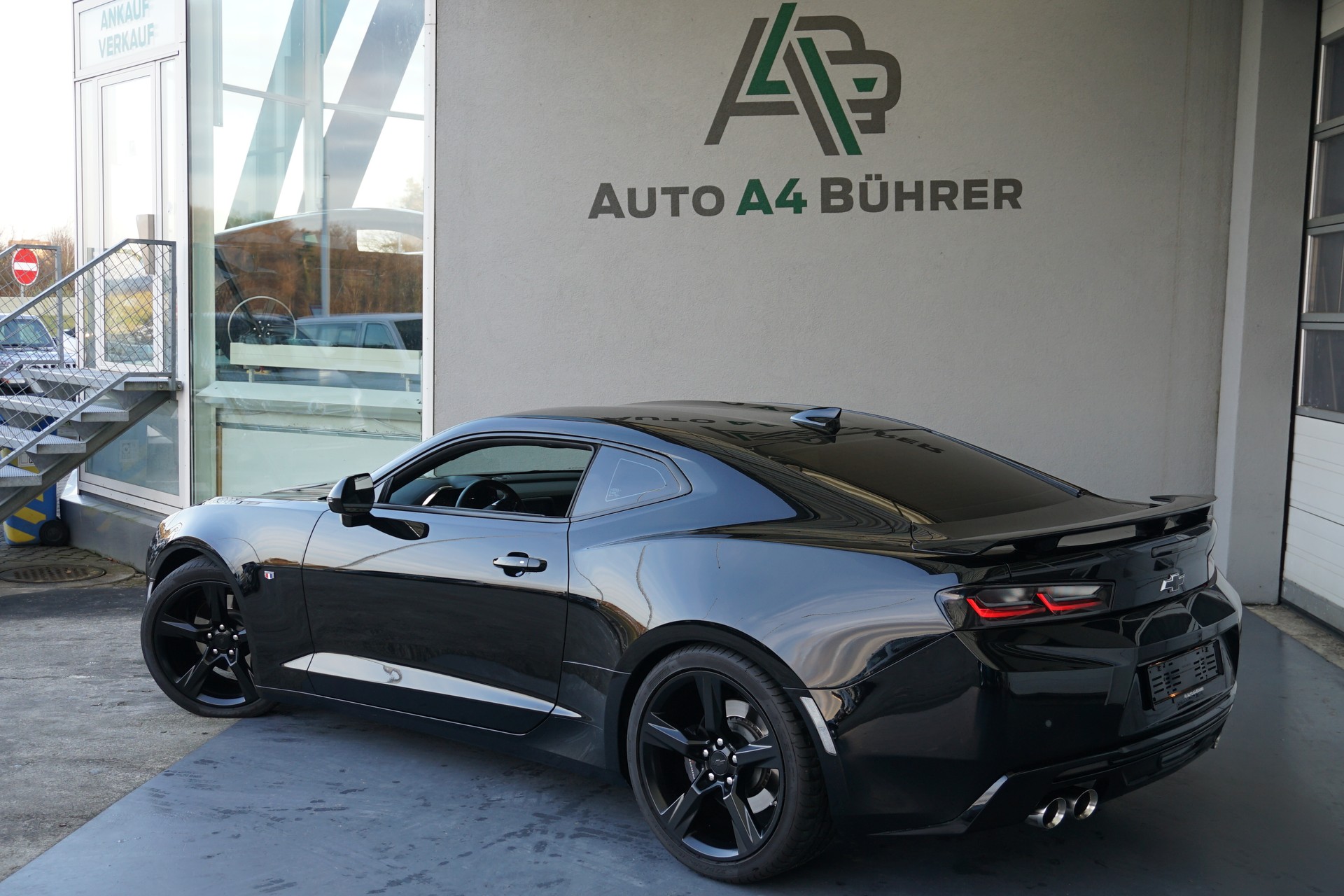 CHEVROLET Camaro 6.2i V8 Coupé Automat 453PS-image-5