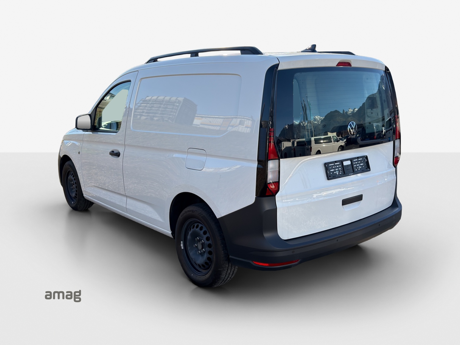 VW Caddy Cargo 2.0TDI-image-2