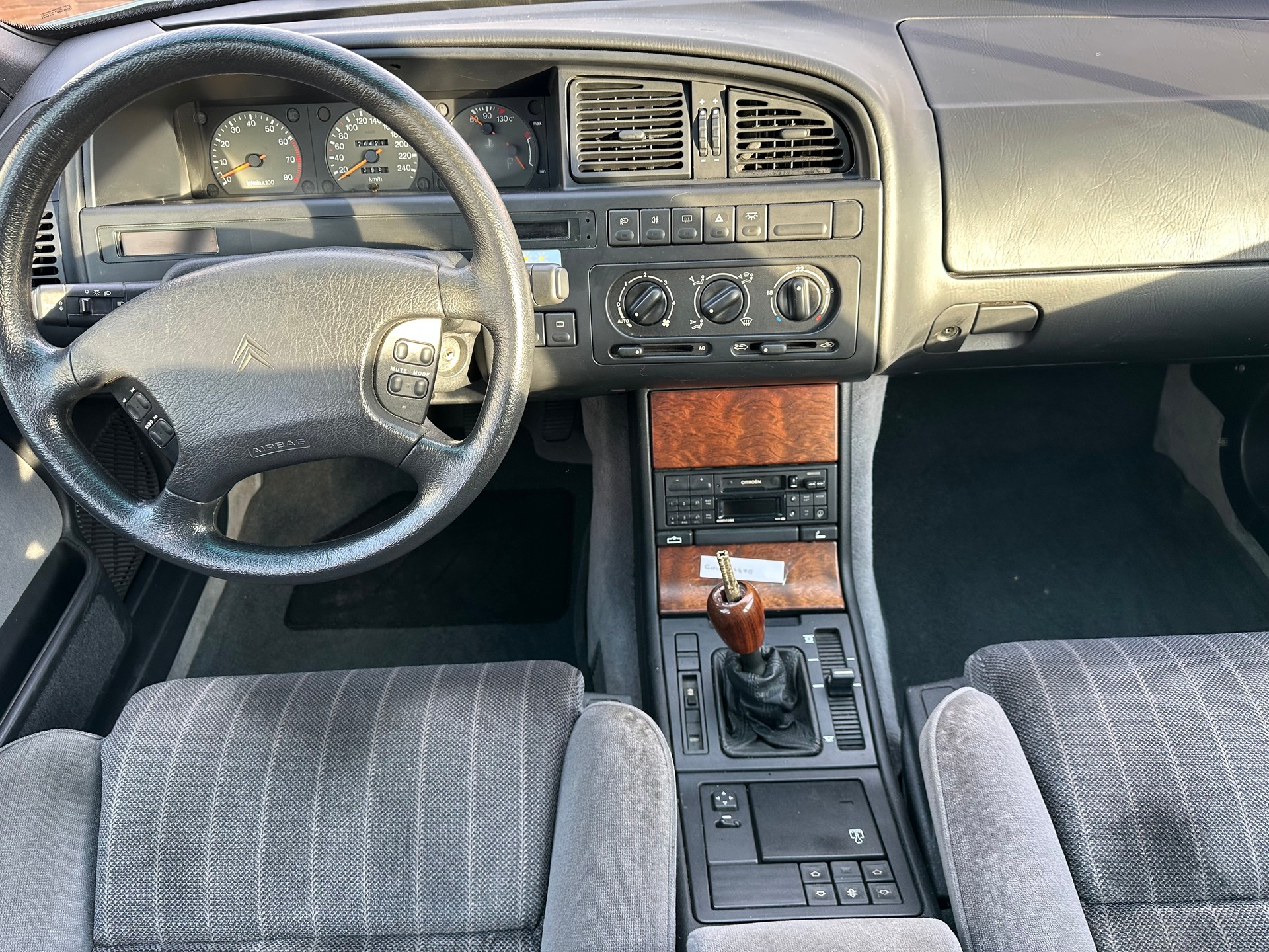 CITROEN XM Berline 2.0 Turbo CT VSX-image-13