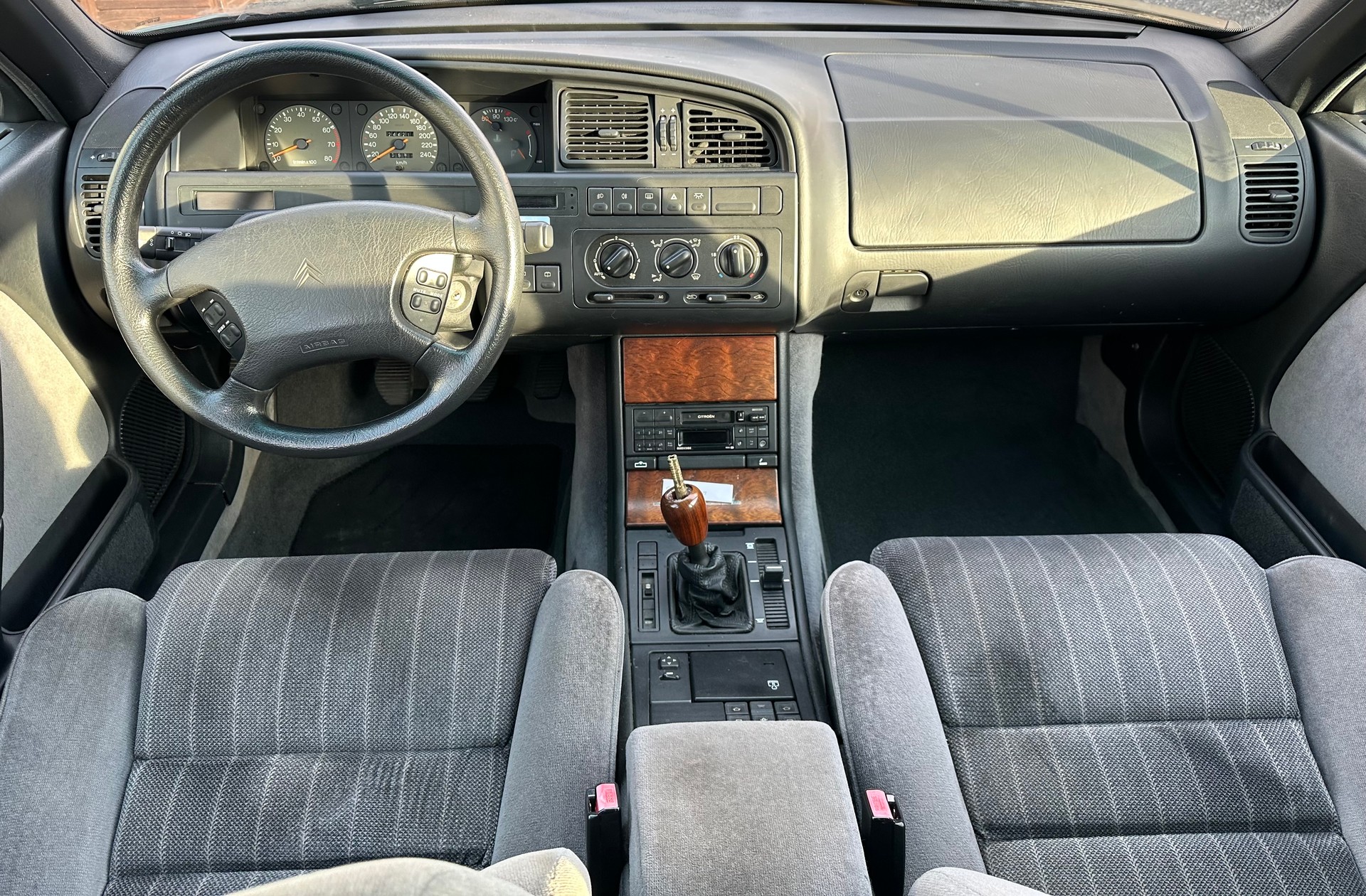 CITROEN XM Berline 2.0 Turbo CT VSX-image-12