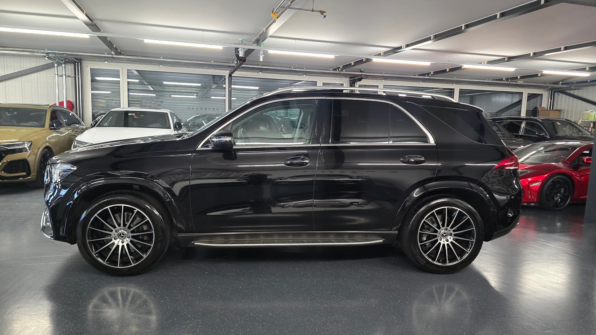 MERCEDES-BENZ GLE 400 d 4Matic AMG Line 9G-Tronic-image-9