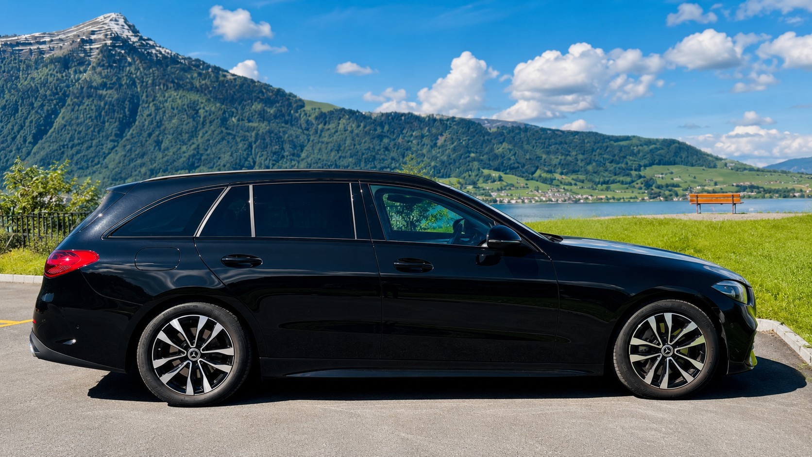 MERCEDES-BENZ AMG Line C 220 d 4MATIC T Swiss Star | 8-fach AMG Räder | Top Zustand-image-16