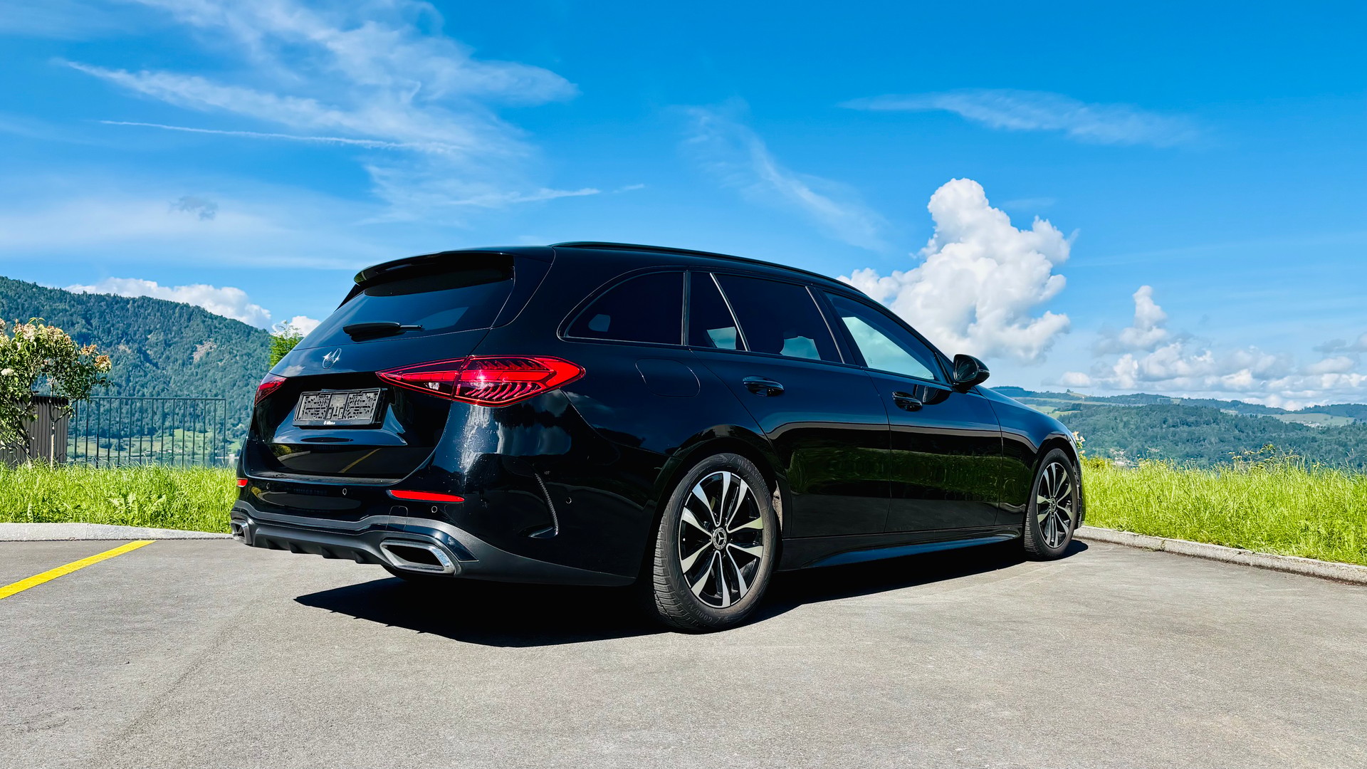 MERCEDES-BENZ AMG Line C 220 d 4MATIC T Swiss Star | 8-fach AMG Räder | Top Zustand-image-14