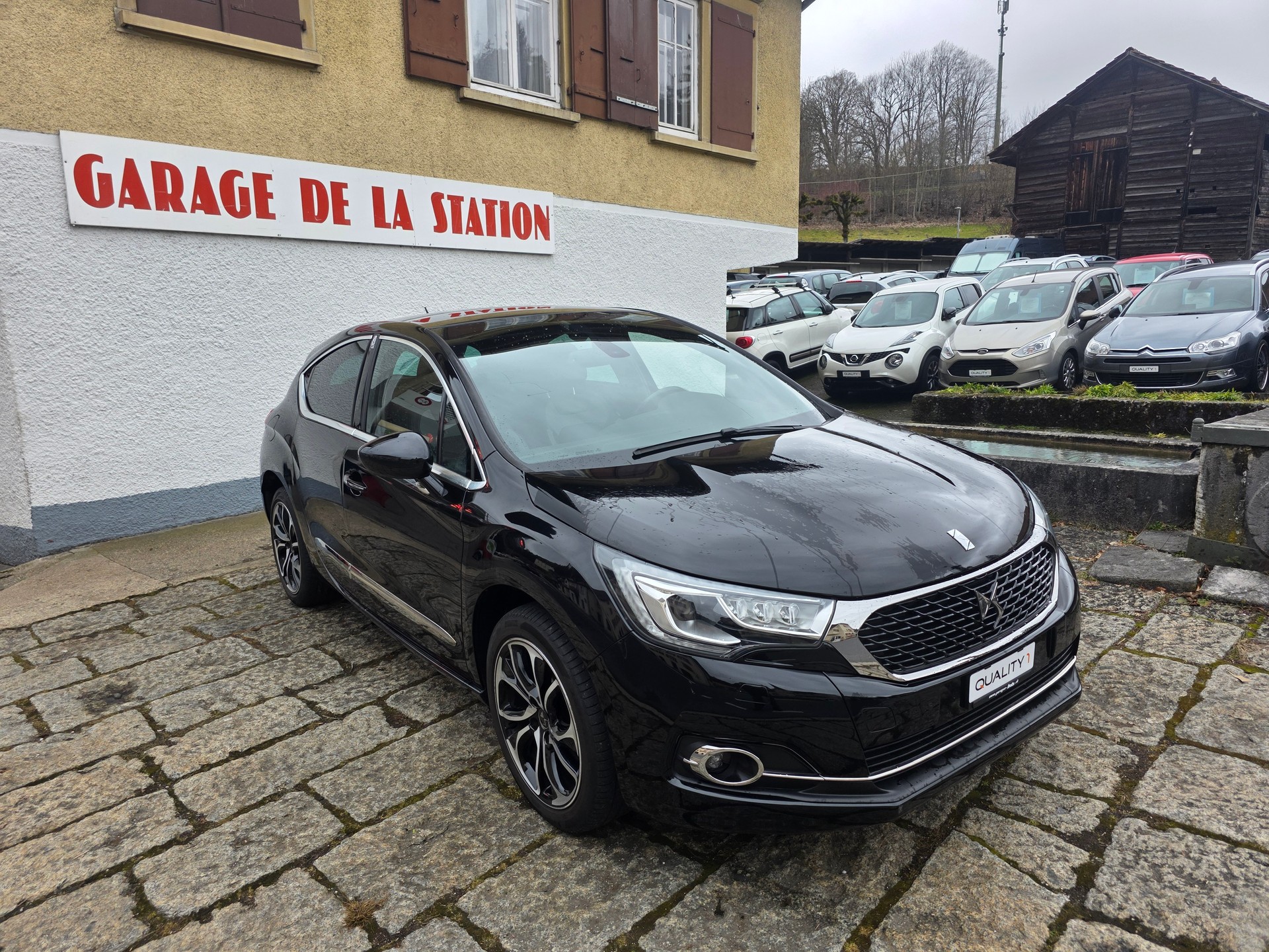 DS AUTOMOBILES DS 4 2.0 BlueHDi SO Chic Automatic-image-2