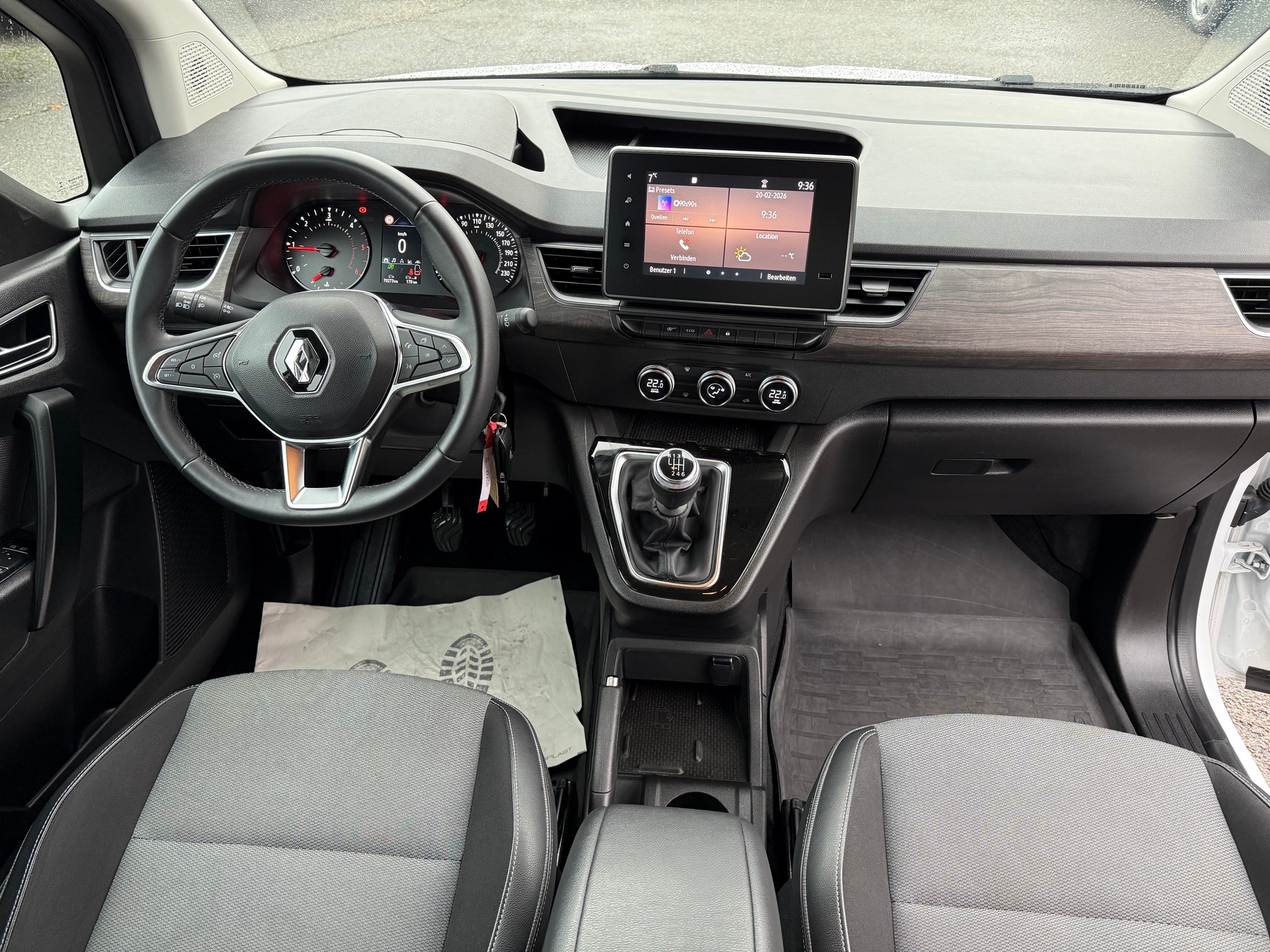 RENAULT Kangoo 1.5 dCi 95 Intens-image-8