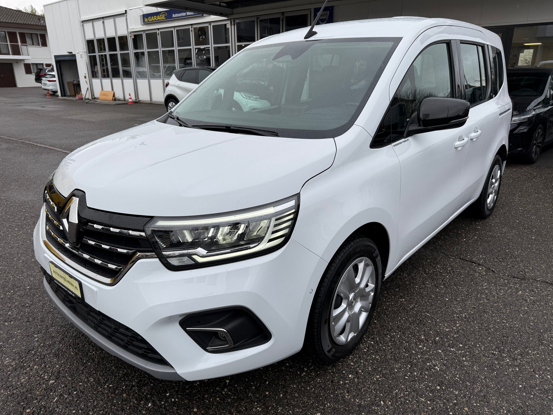RENAULT Kangoo 1.5 dCi 95 Intens-showroom-element-1