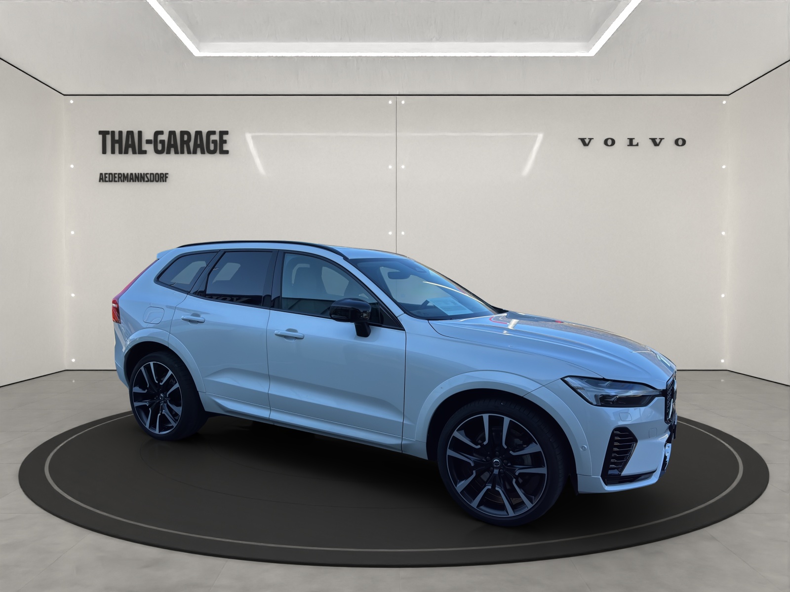 VOLVO XC60 2.0 T8 TE Ultimate Dark eAWD-image-2