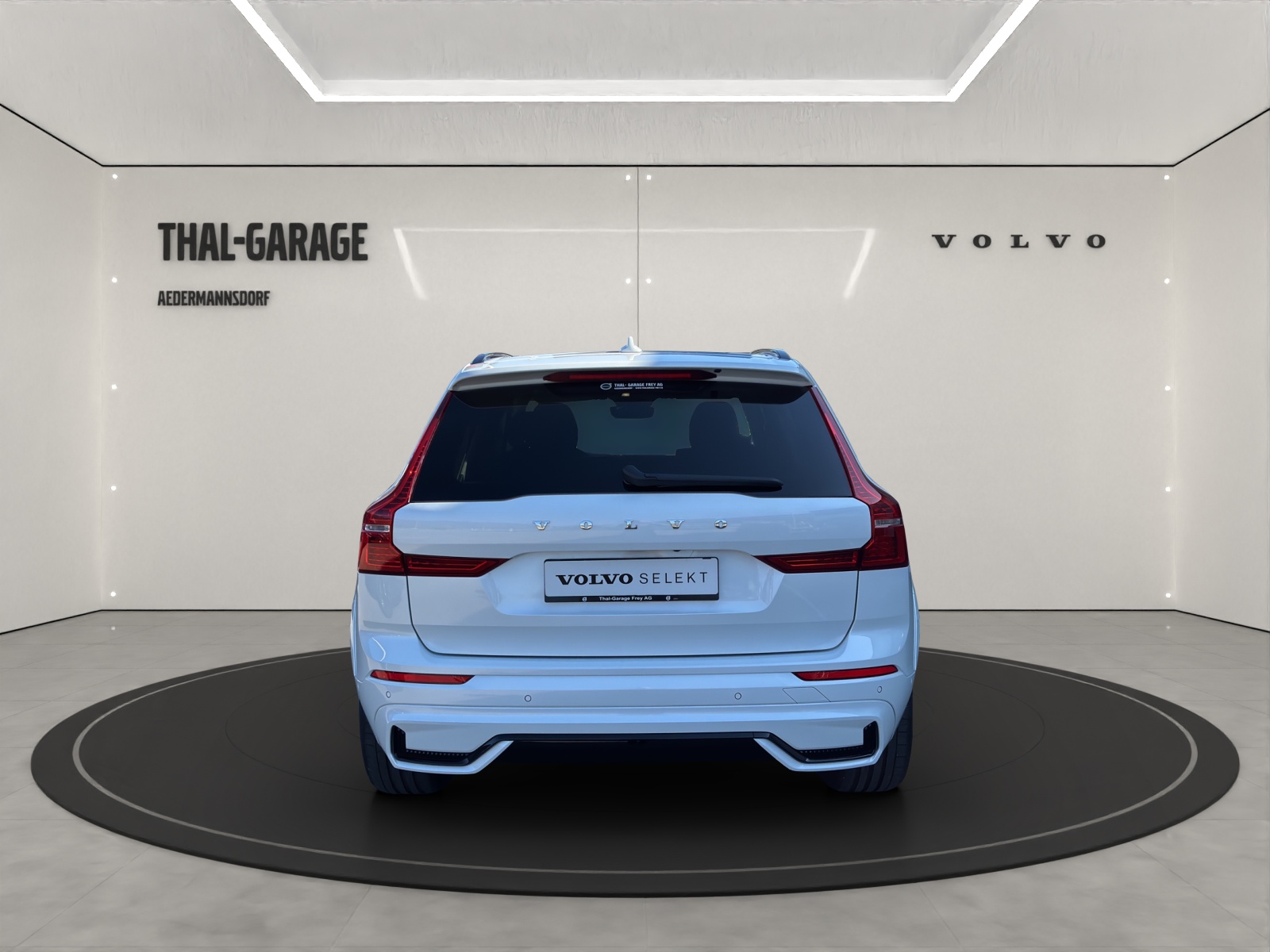VOLVO XC60 2.0 T8 TE Ultimate Dark eAWD-image-3