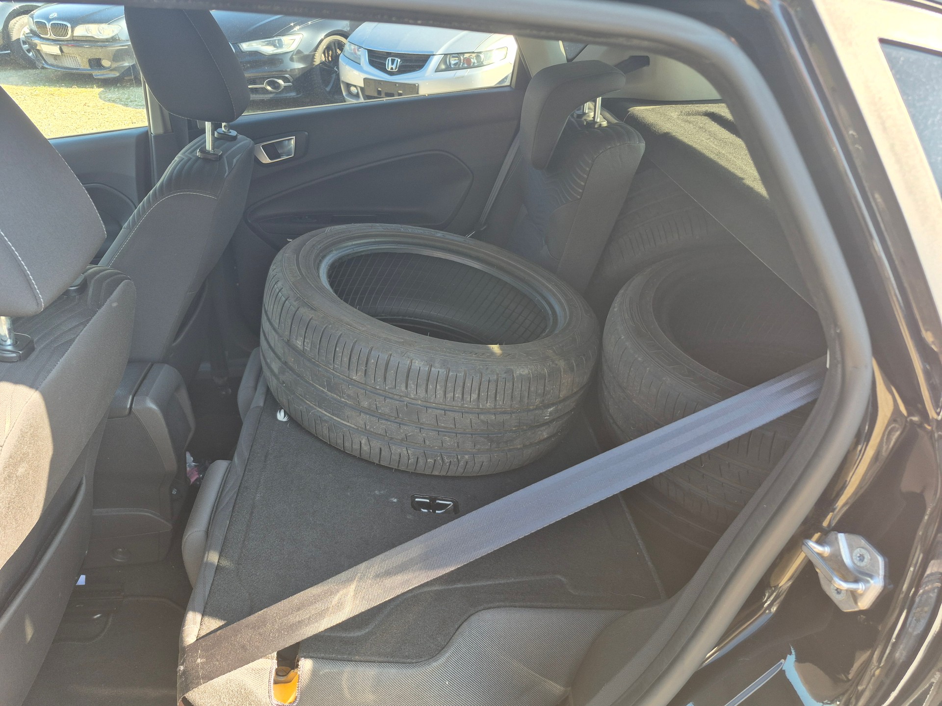 FORD Fiesta 1.0 SCTi Titanium-image-6