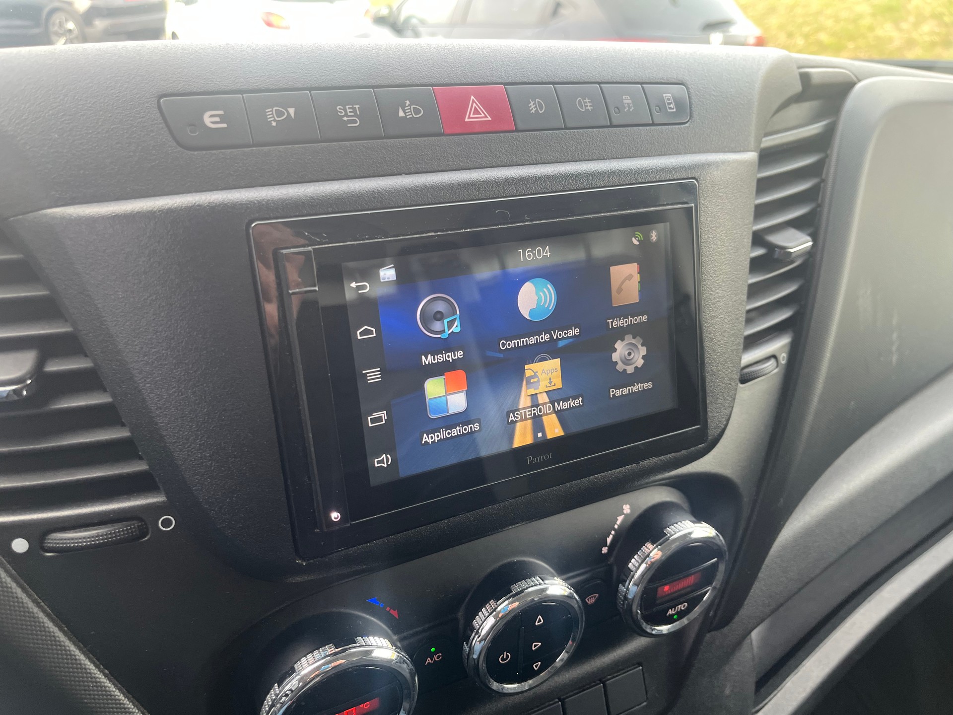 IVECO 35 S 15-image-7