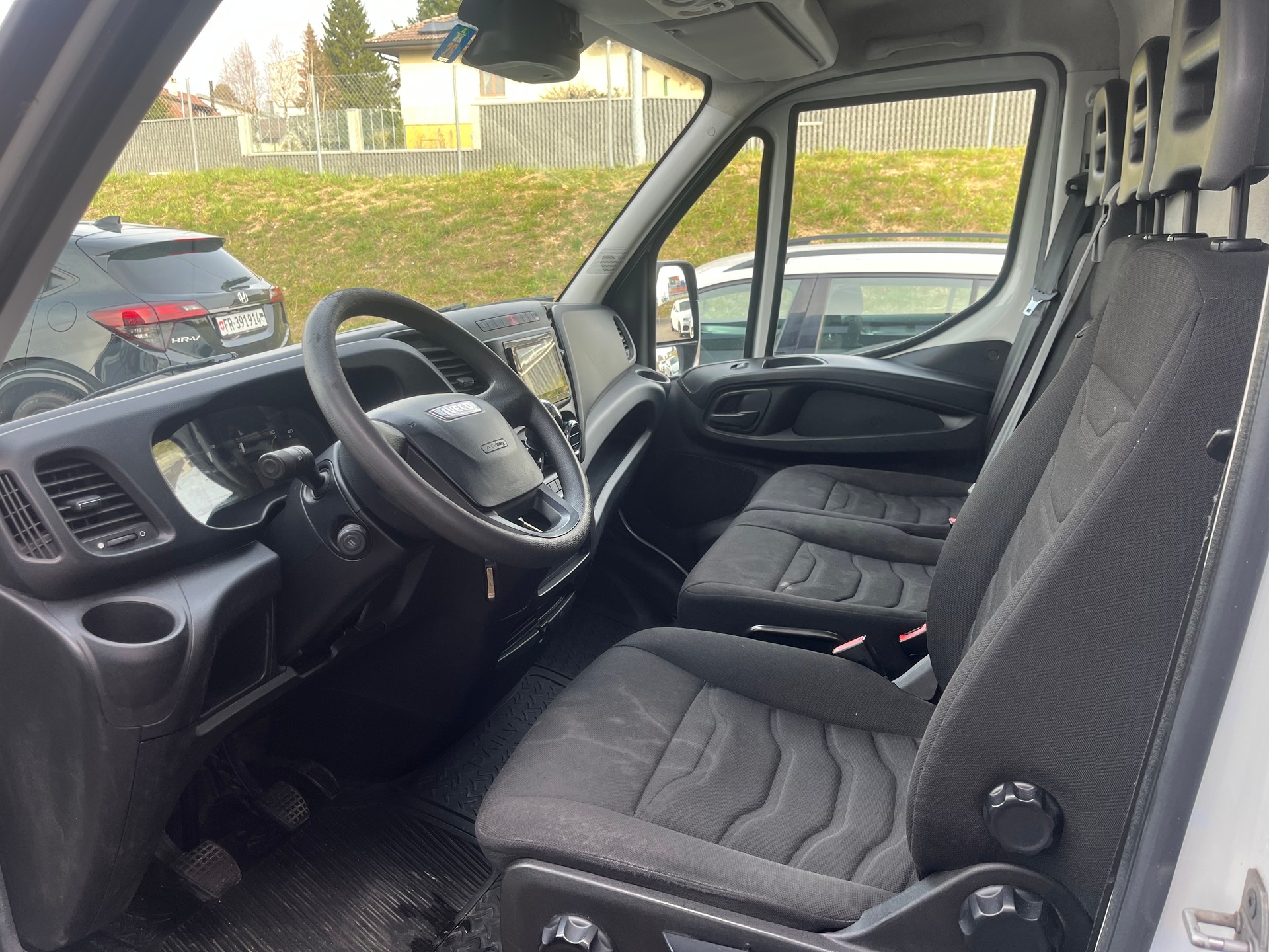 IVECO 35 S 15-image-4