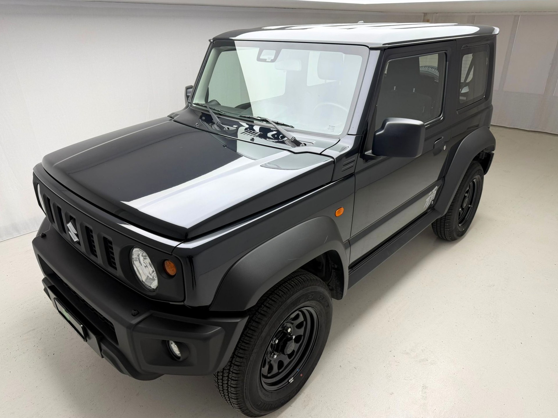 SUZUKI Jimny 1.5 Compact Top 4x4-image-4