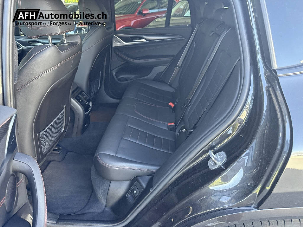 BMW X4 20i xDrive-image-14