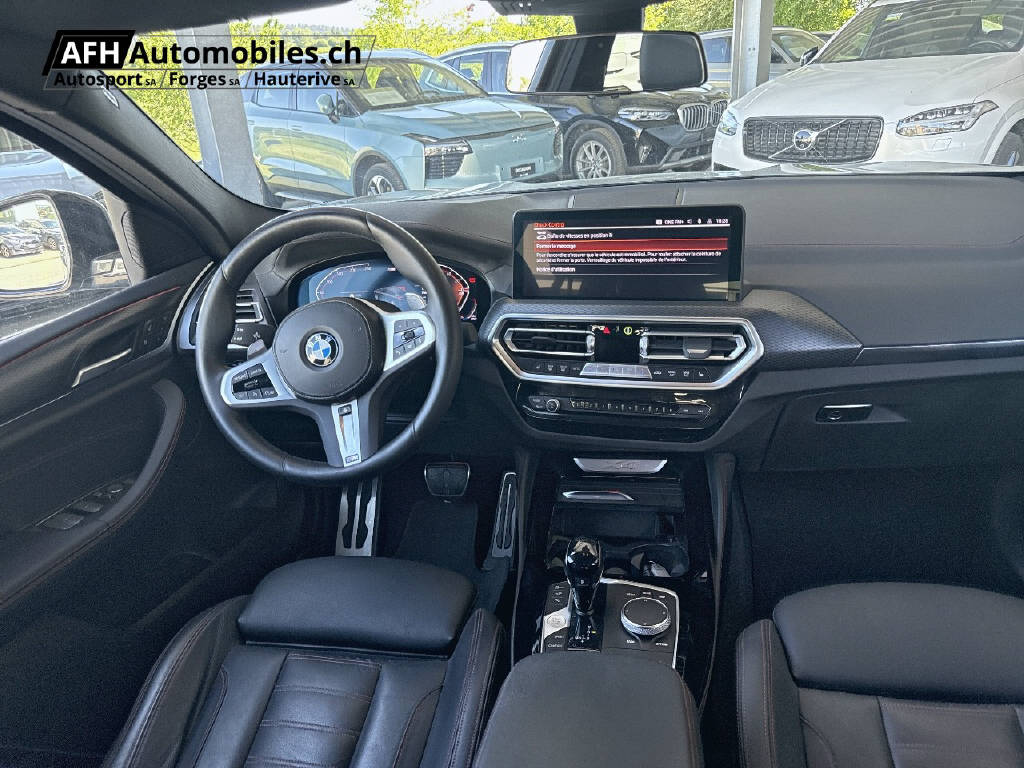 BMW X4 20i xDrive-image-17
