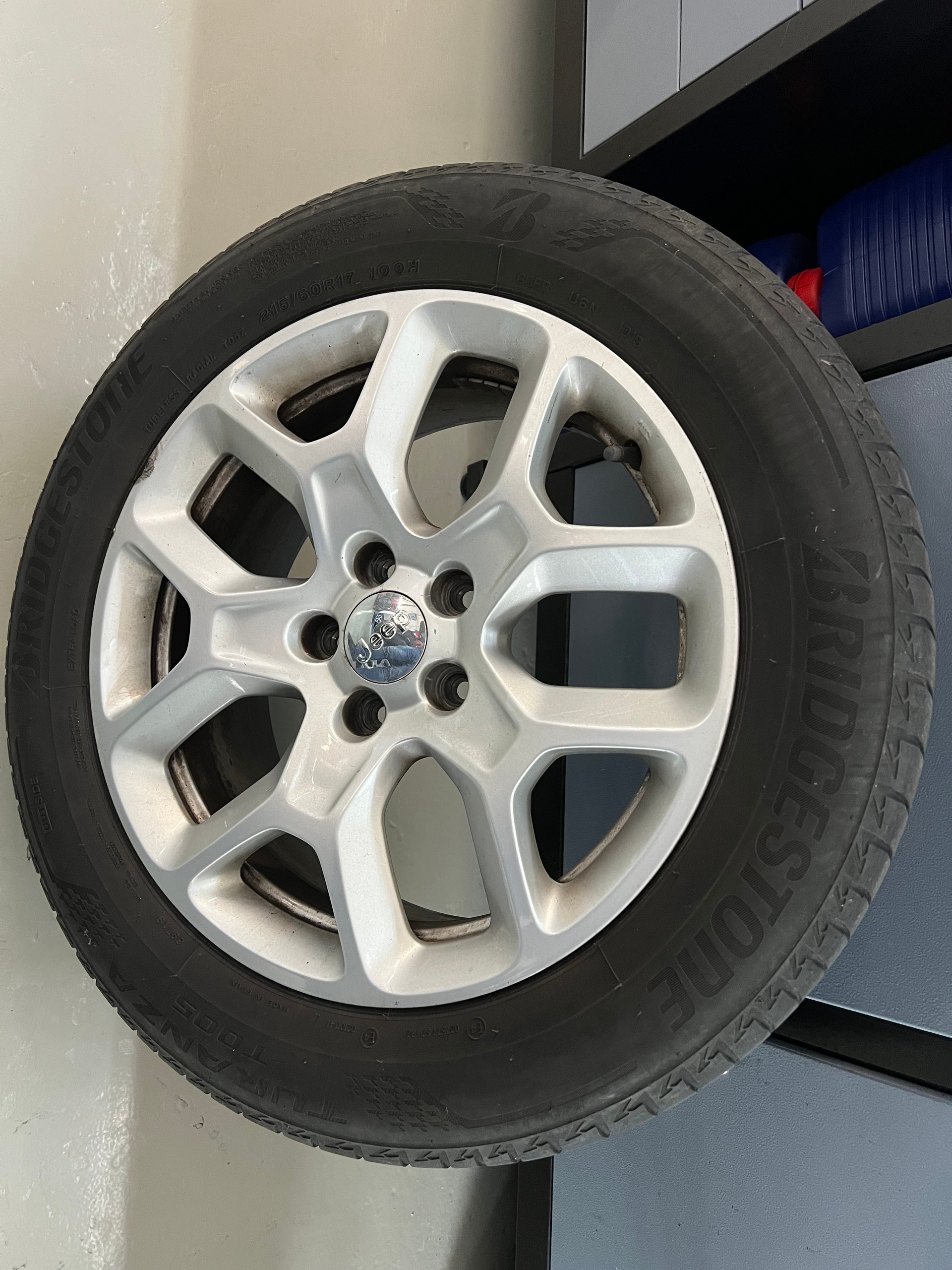 JEEP Renegade 1.4 Turbo Limited AWD-image-15