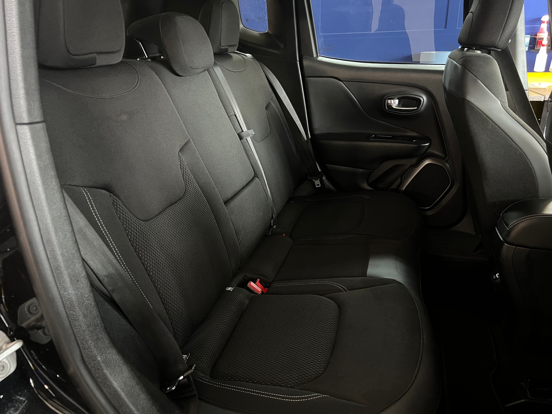 JEEP Renegade 1.4 Turbo Limited AWD-image-13