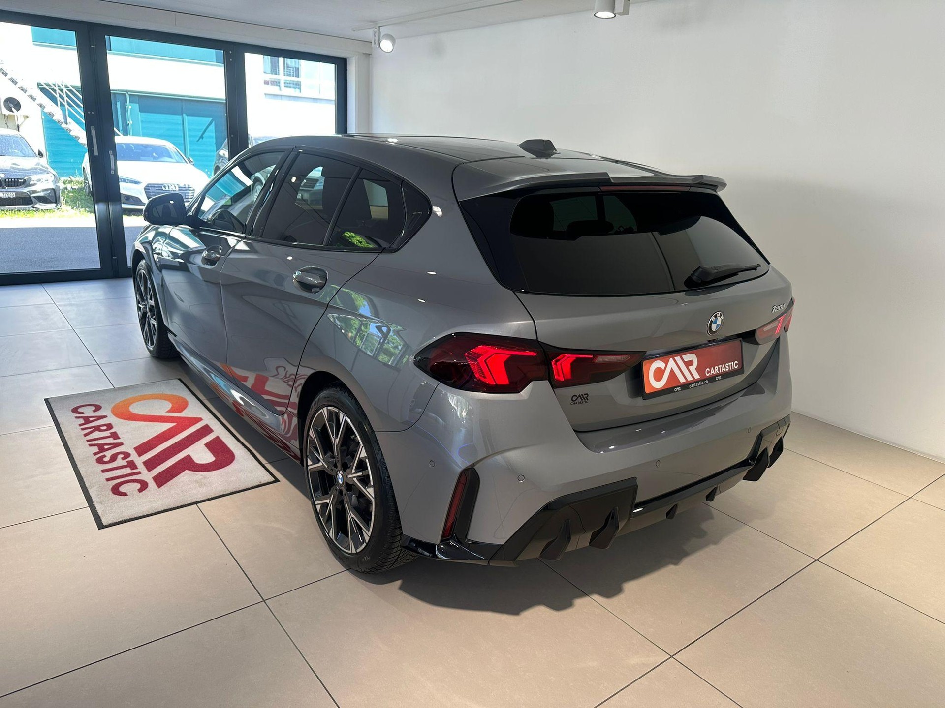 BMW 120d-image-2