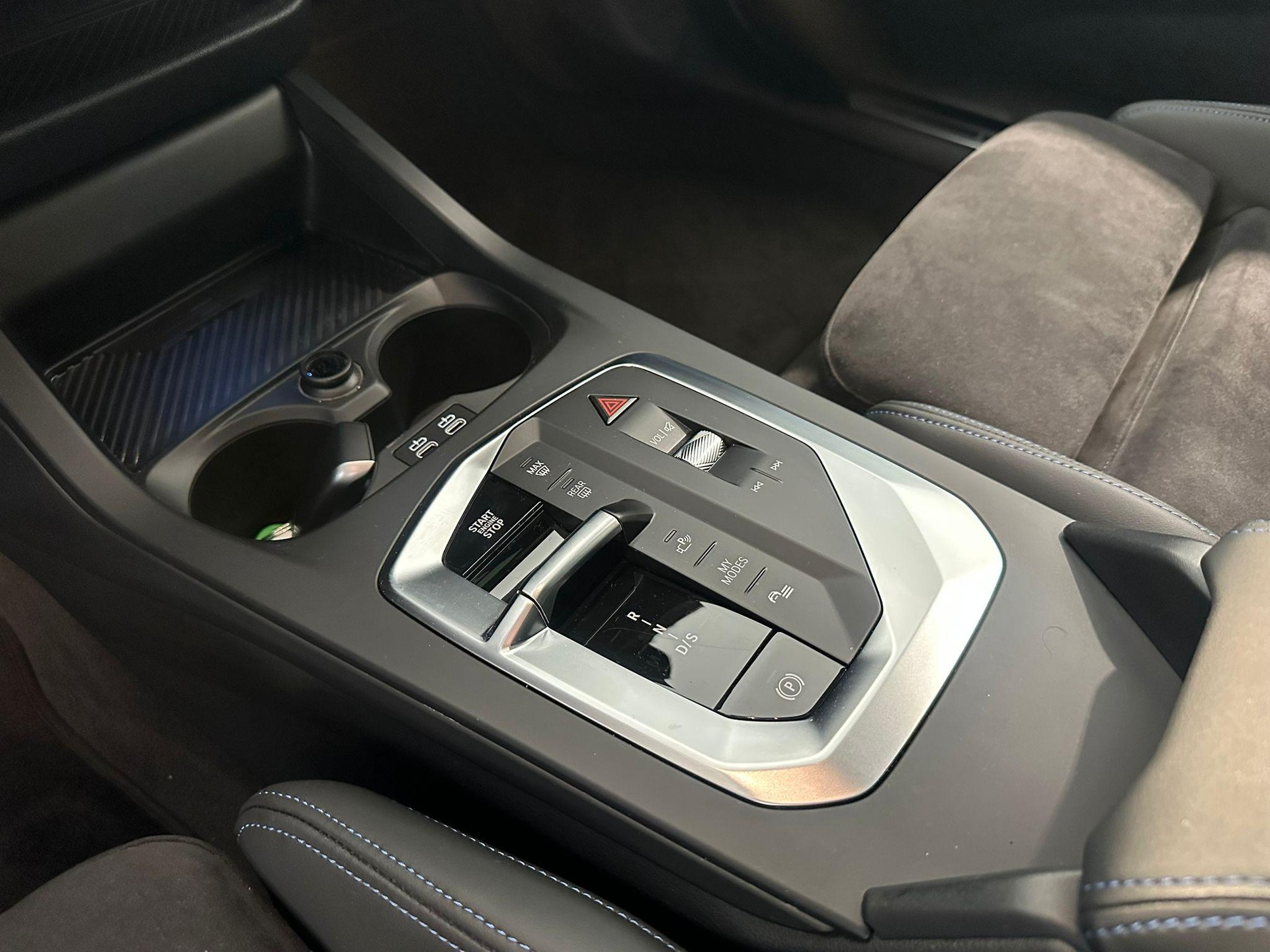 BMW 120d-image-13