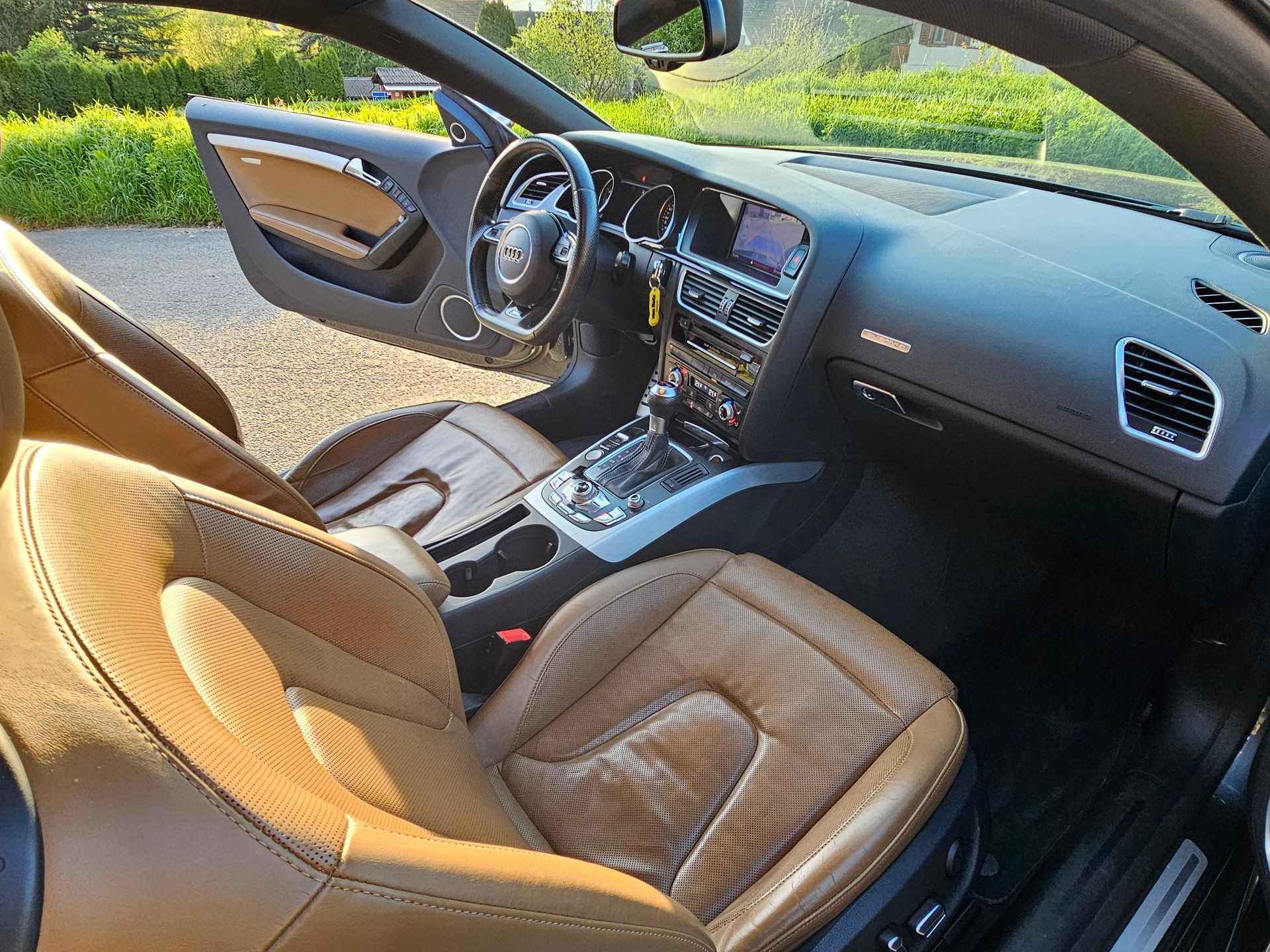 AUDI RS5-image-13