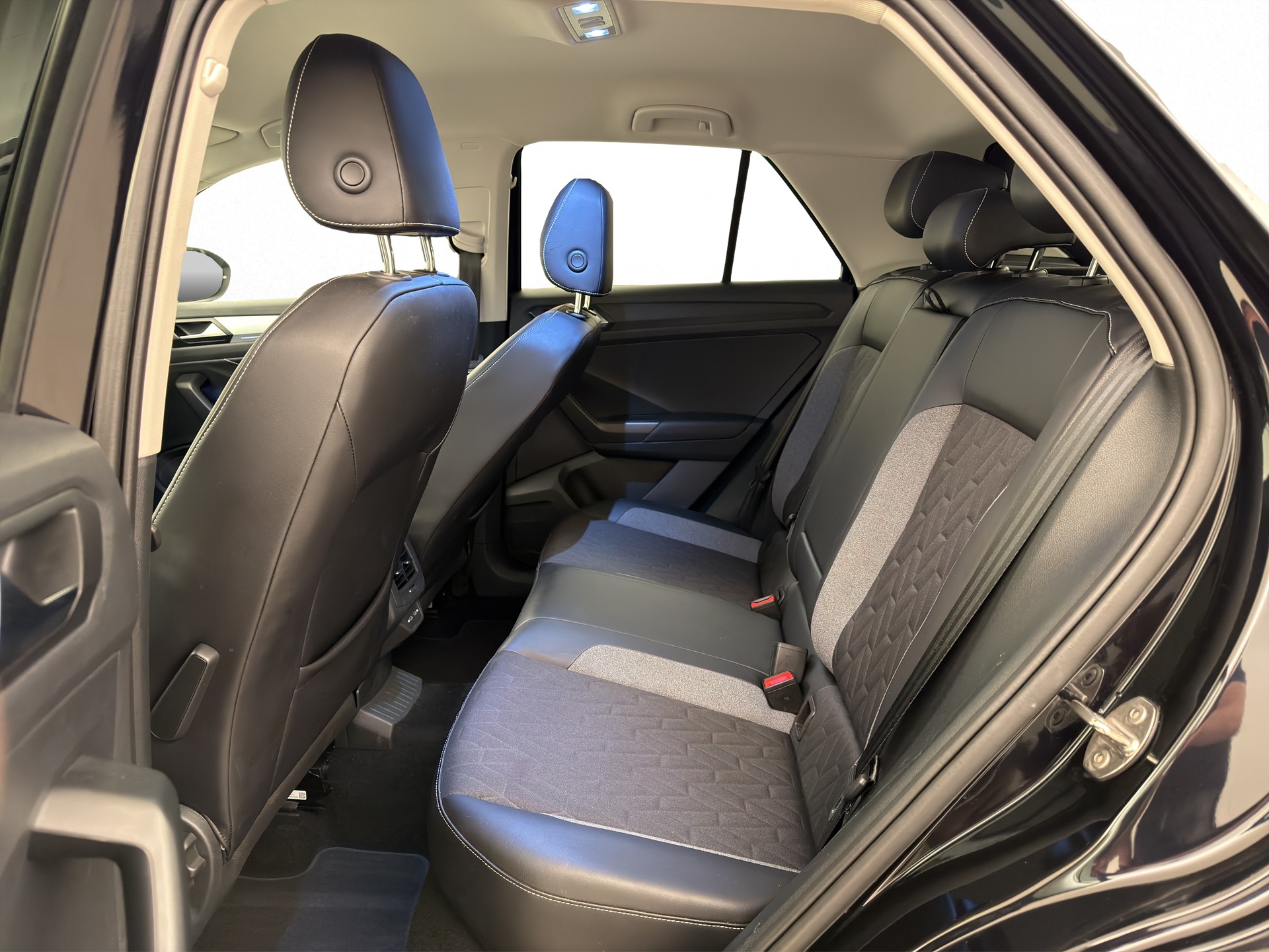 VW T-Roc 1.5 TSI Goal DSG-image-10
