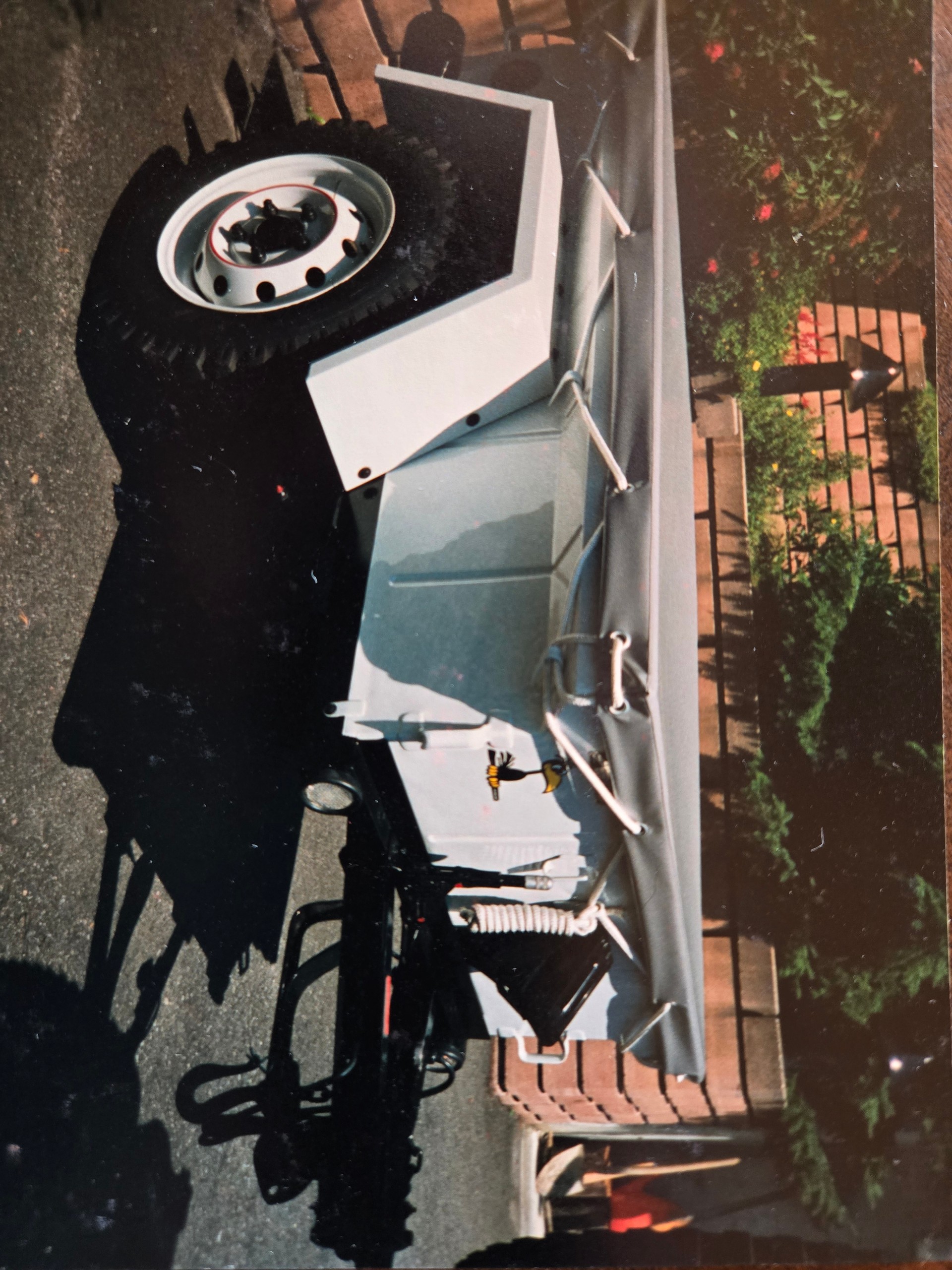 JEEP Universal-image-1