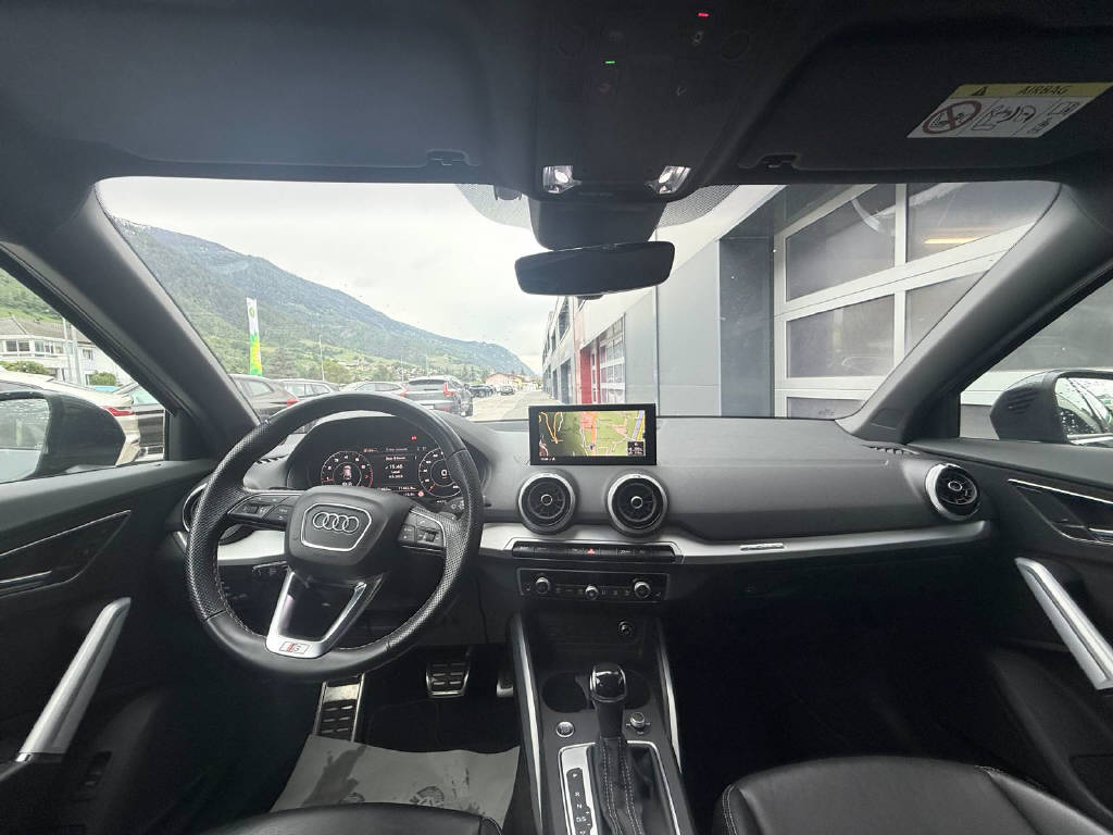 AUDI Q2 2.0 40 TFSI S Line quattro S-Tronic-image-7