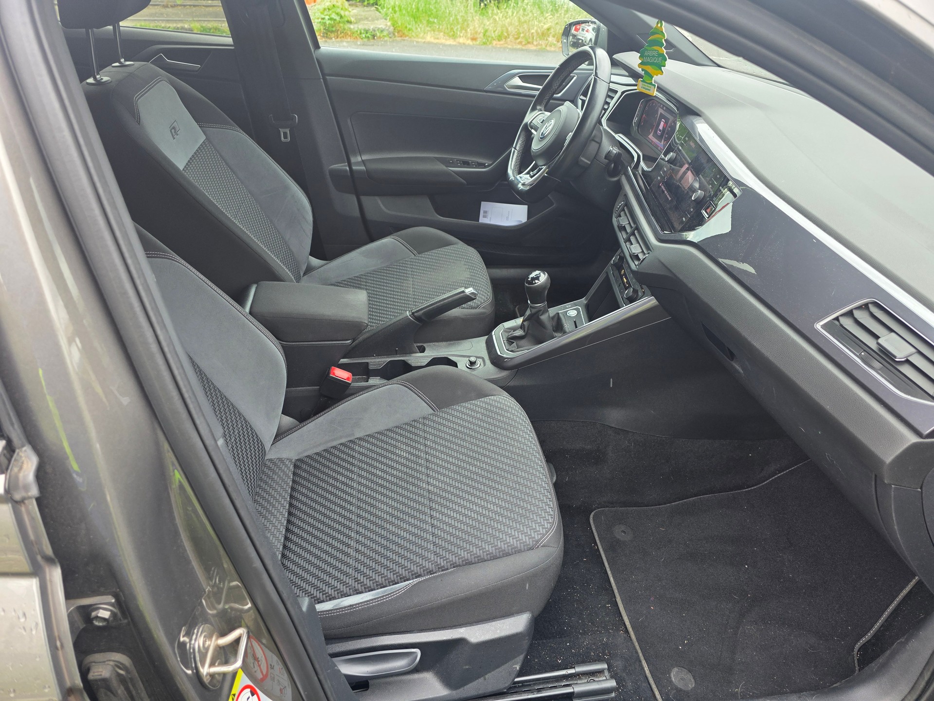 VW Polo 1.0 TSI BMT Comfortline-image-5