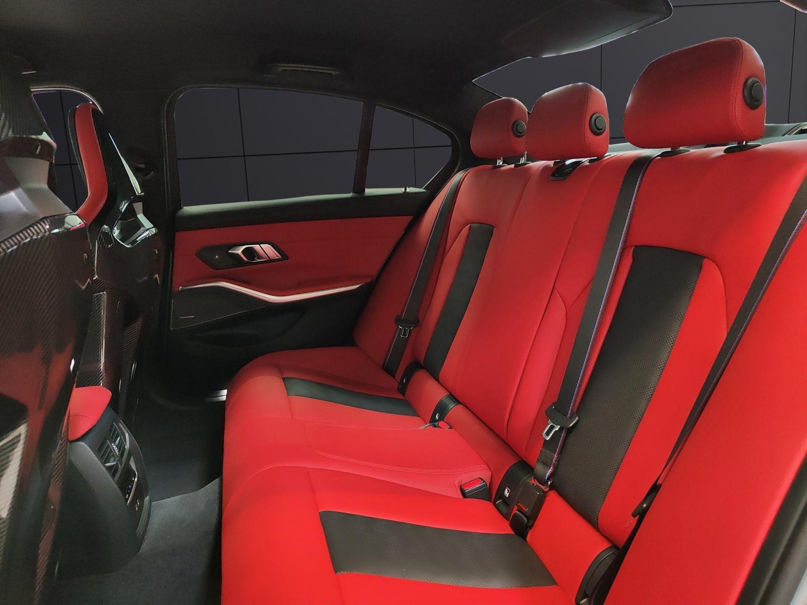 BMW M3 Competition xDrive-image-16