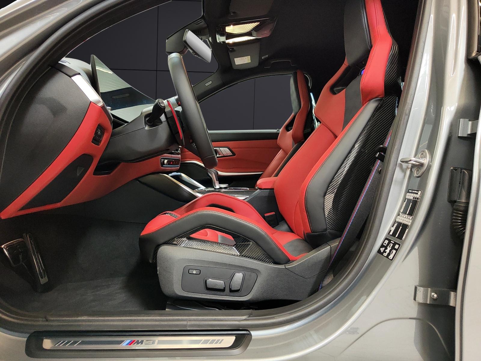 BMW M3 Competition xDrive-image-9