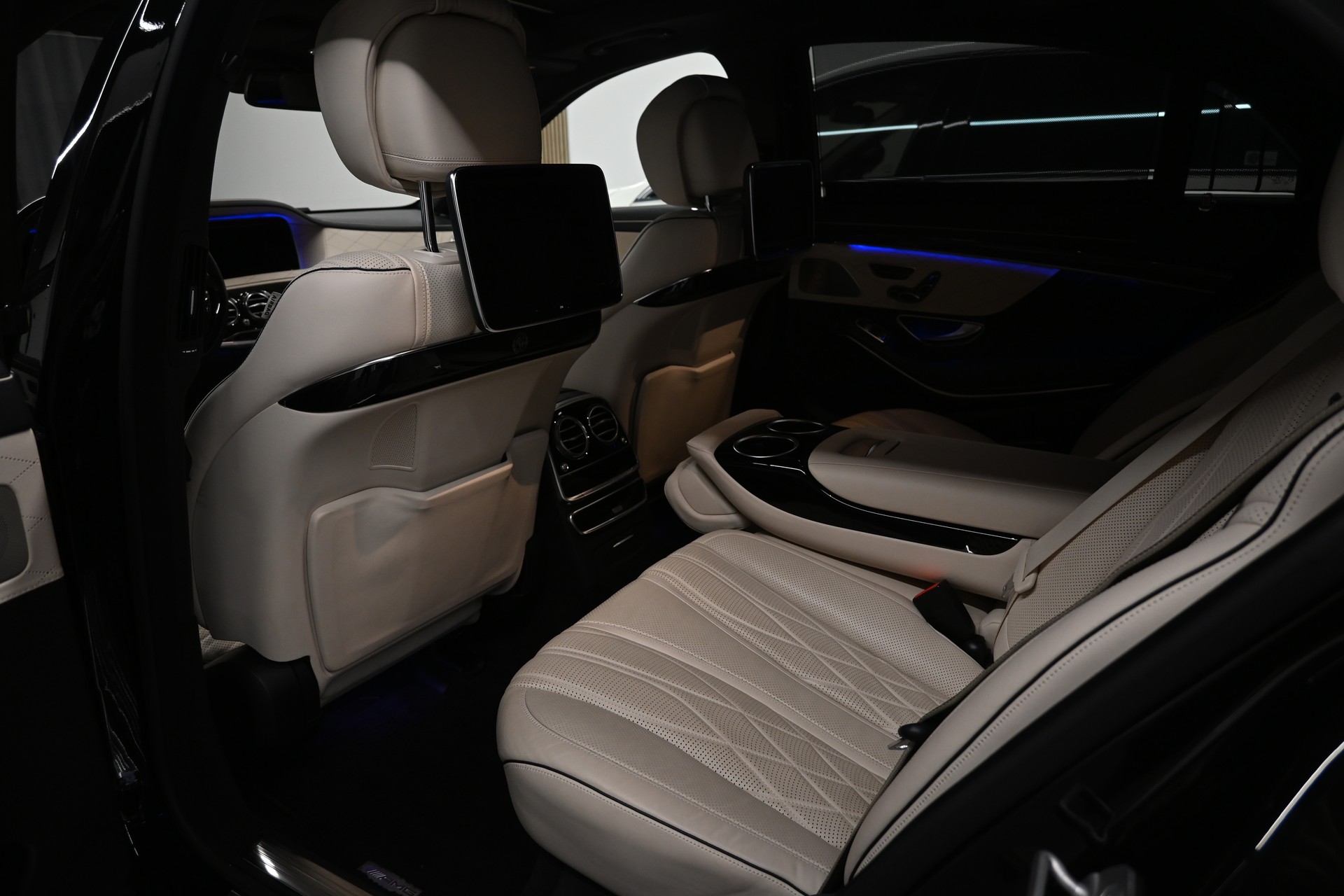 MERCEDES-BENZ S 65 AMG L 7G-Tronic-image-20