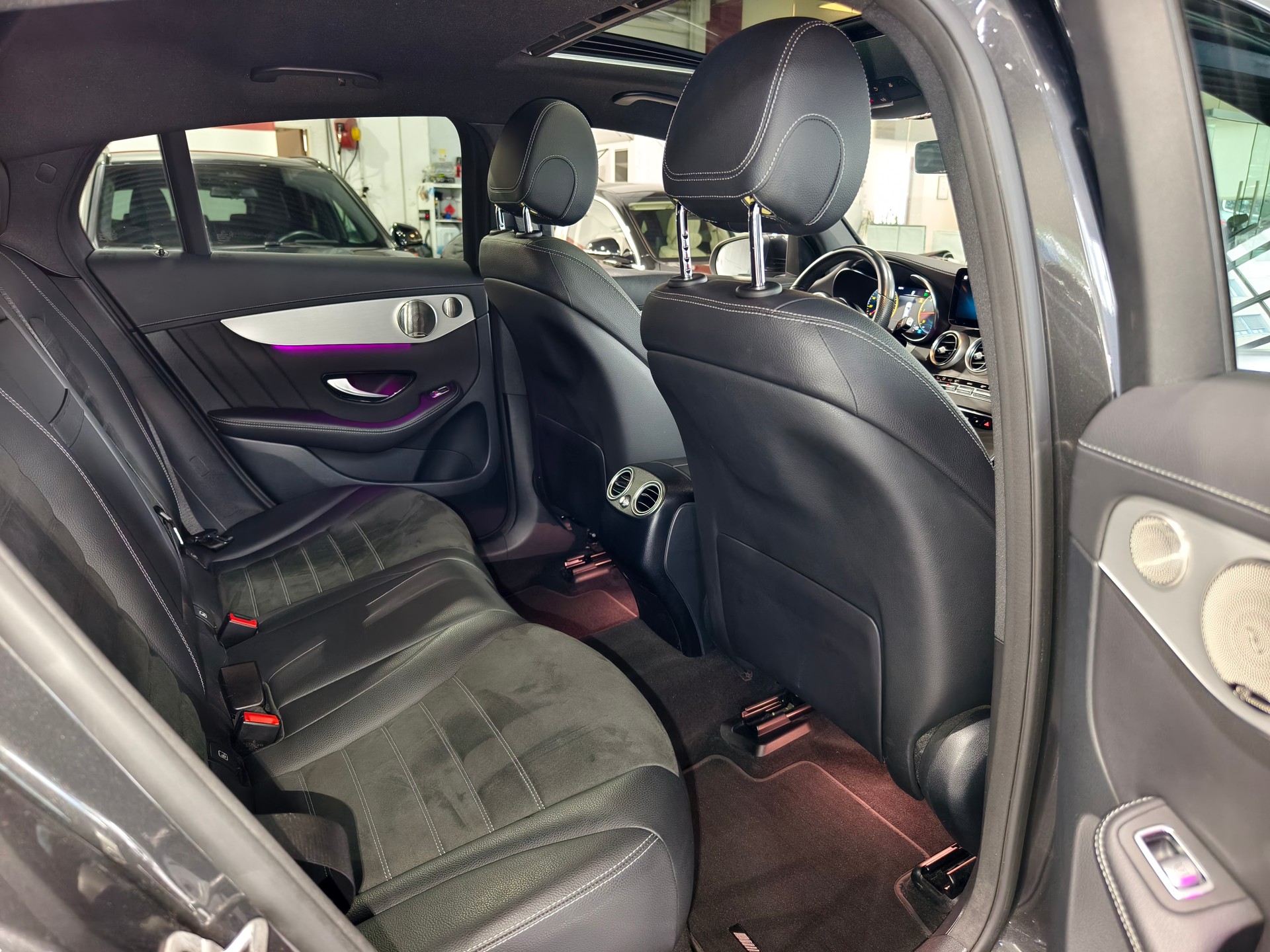 MERCEDES-BENZ GLC 220 d AMG Line 4m Coupé CH FAHRZEUG-image-16