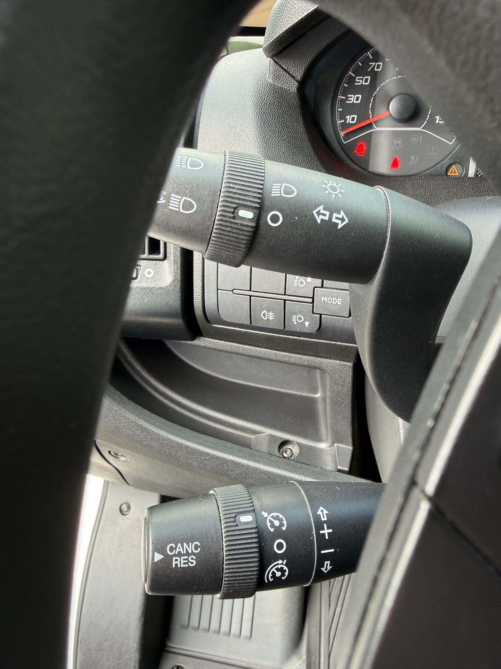 CITROEN Jumper 35 2.0 BlueHDi 130 Attraction L3H2-image-7