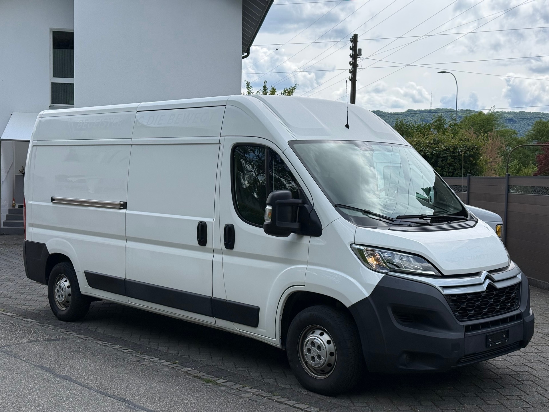 CITROEN Jumper 35 2.0 BlueHDi 130 Attraction L3H2-image-0