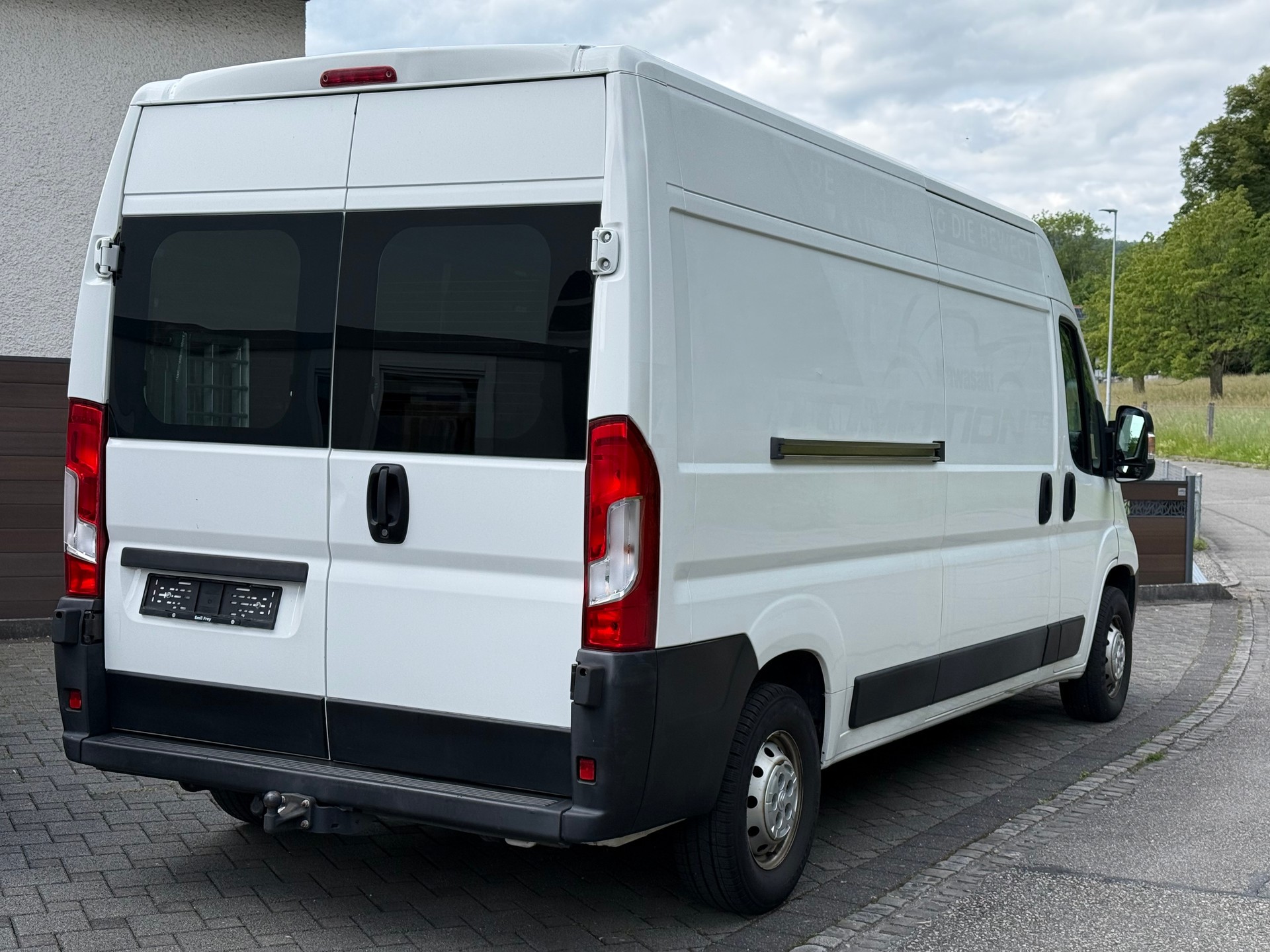 CITROEN Jumper 35 2.0 BlueHDi 130 Attraction L3H2-image-2