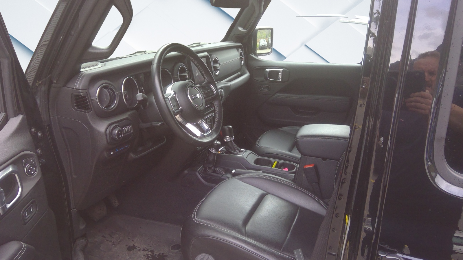JEEP Wrangler 2.0 PHEV Unlimited Overland Automatic Soft Top-image-10