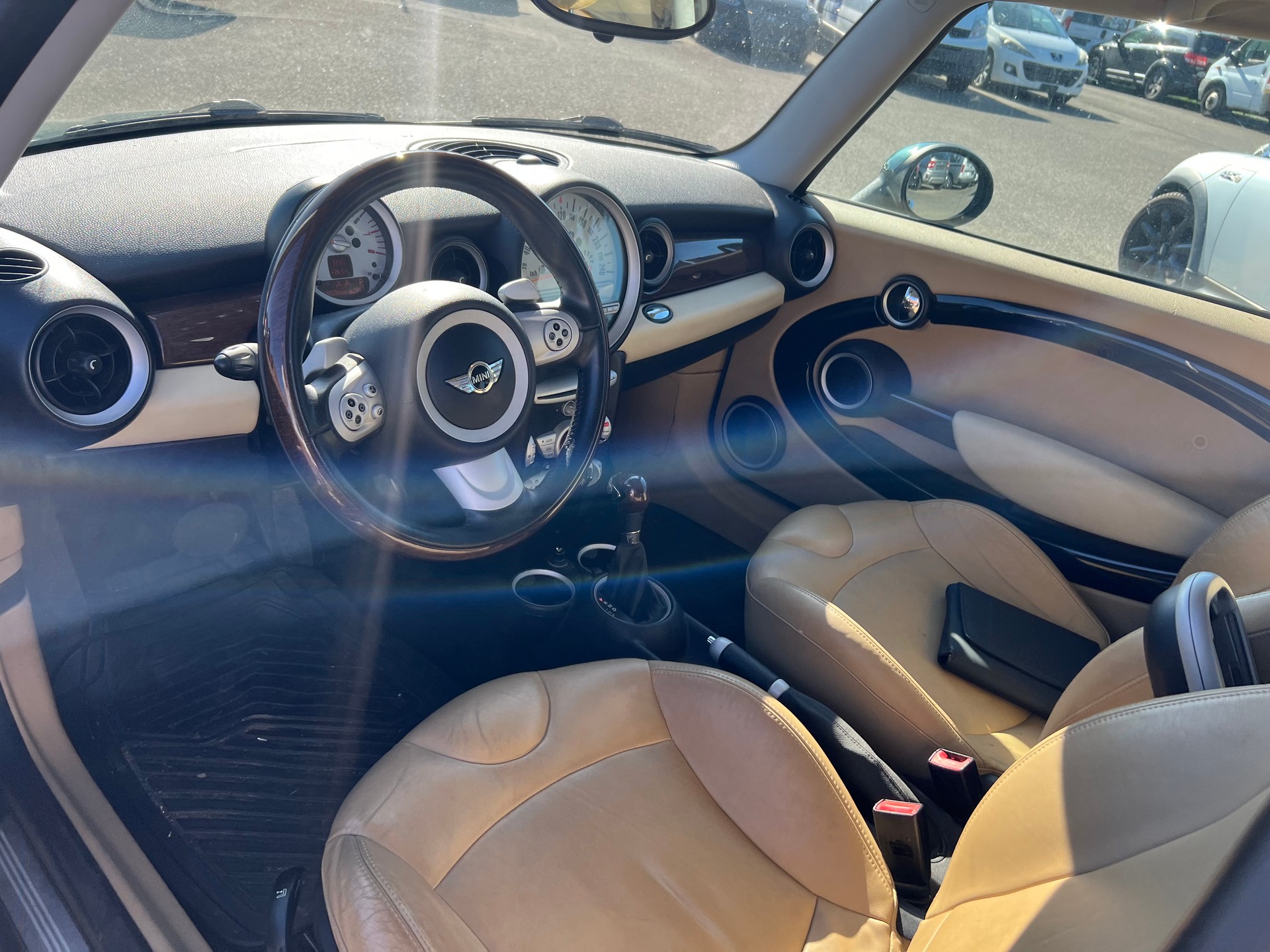 MINI Cooper-image-8