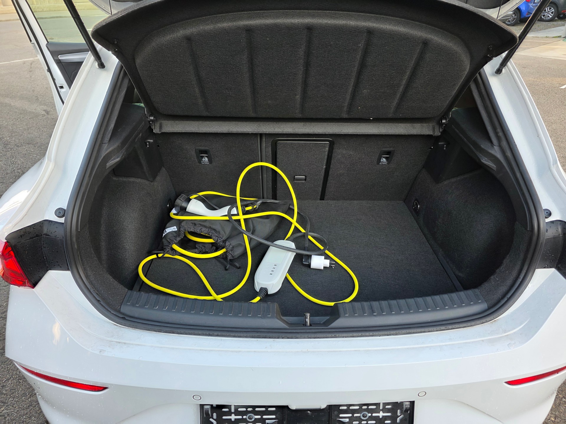 CUPRA LEON ST 1.4 e-HYBRID pHEV Inicio DSG-image-14
