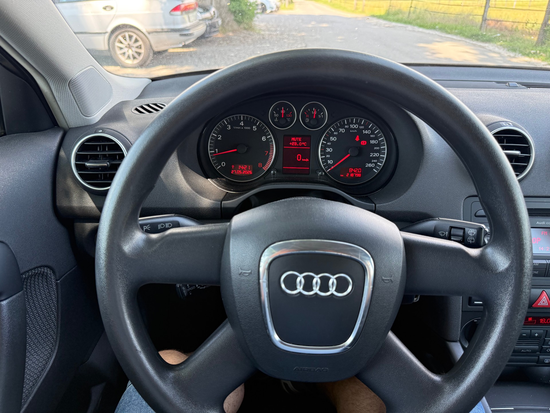 AUDI A3 Sportback 1.8 Turbo FSI Ambition-image-10