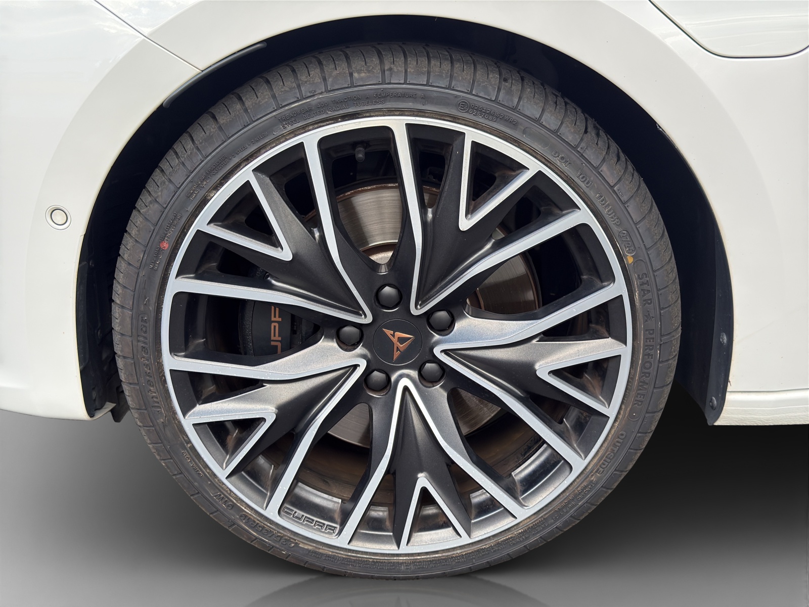 CUPRA LEON ST 1.4 e-HYBRID pHEV DSG-image-14