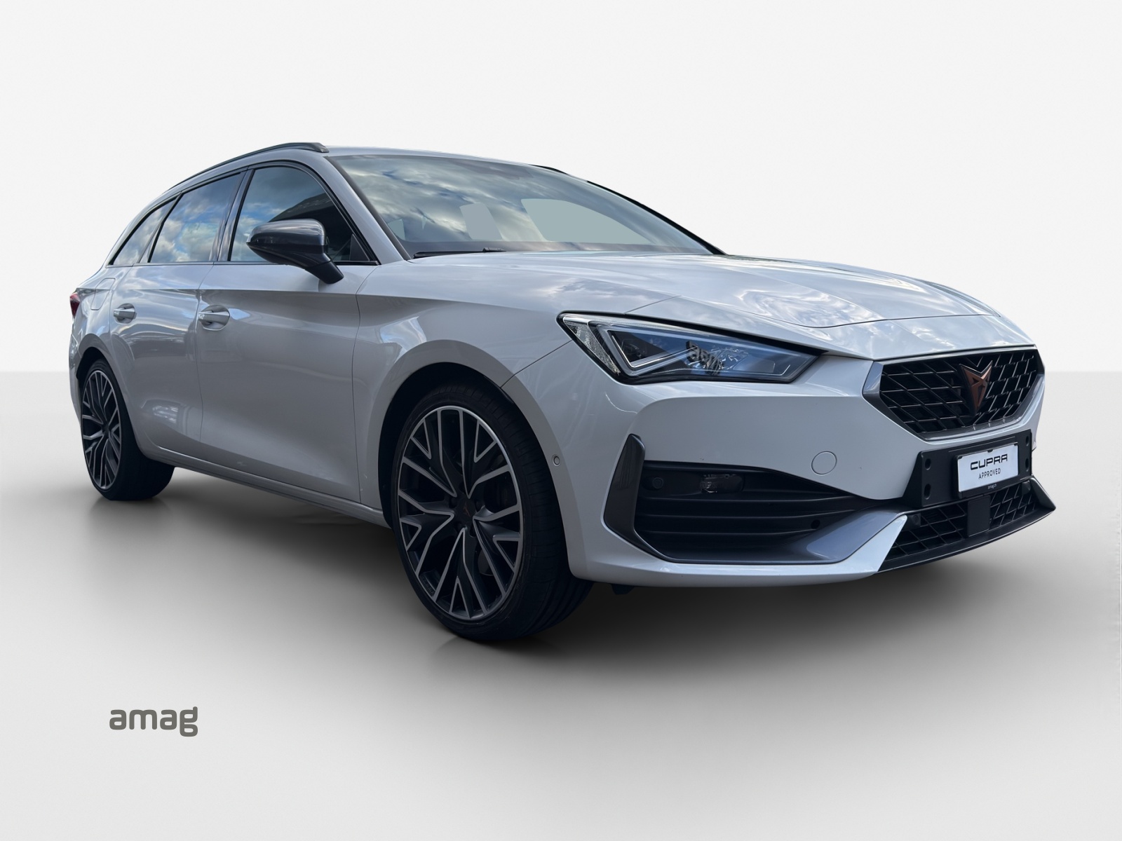 CUPRA LEON ST 1.4 e-HYBRID pHEV DSG-image-6