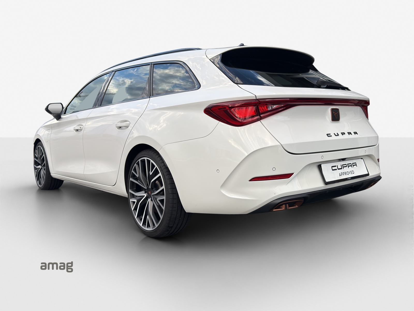 CUPRA LEON ST 1.4 e-HYBRID pHEV DSG-image-2