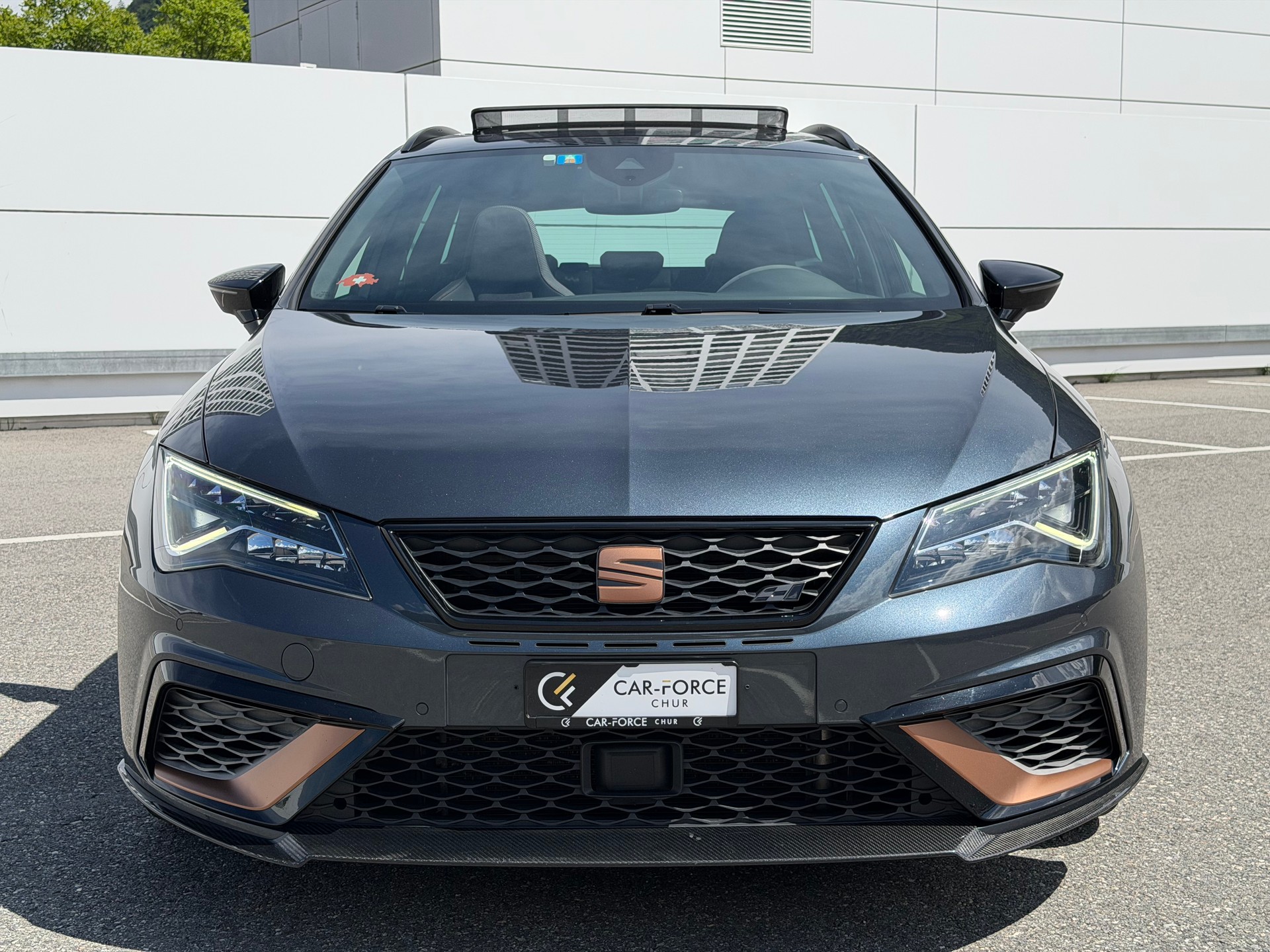 SEAT Leon ST 2.0 TSI Cupra R 300 4 Drive DSG Limited 799-image-8