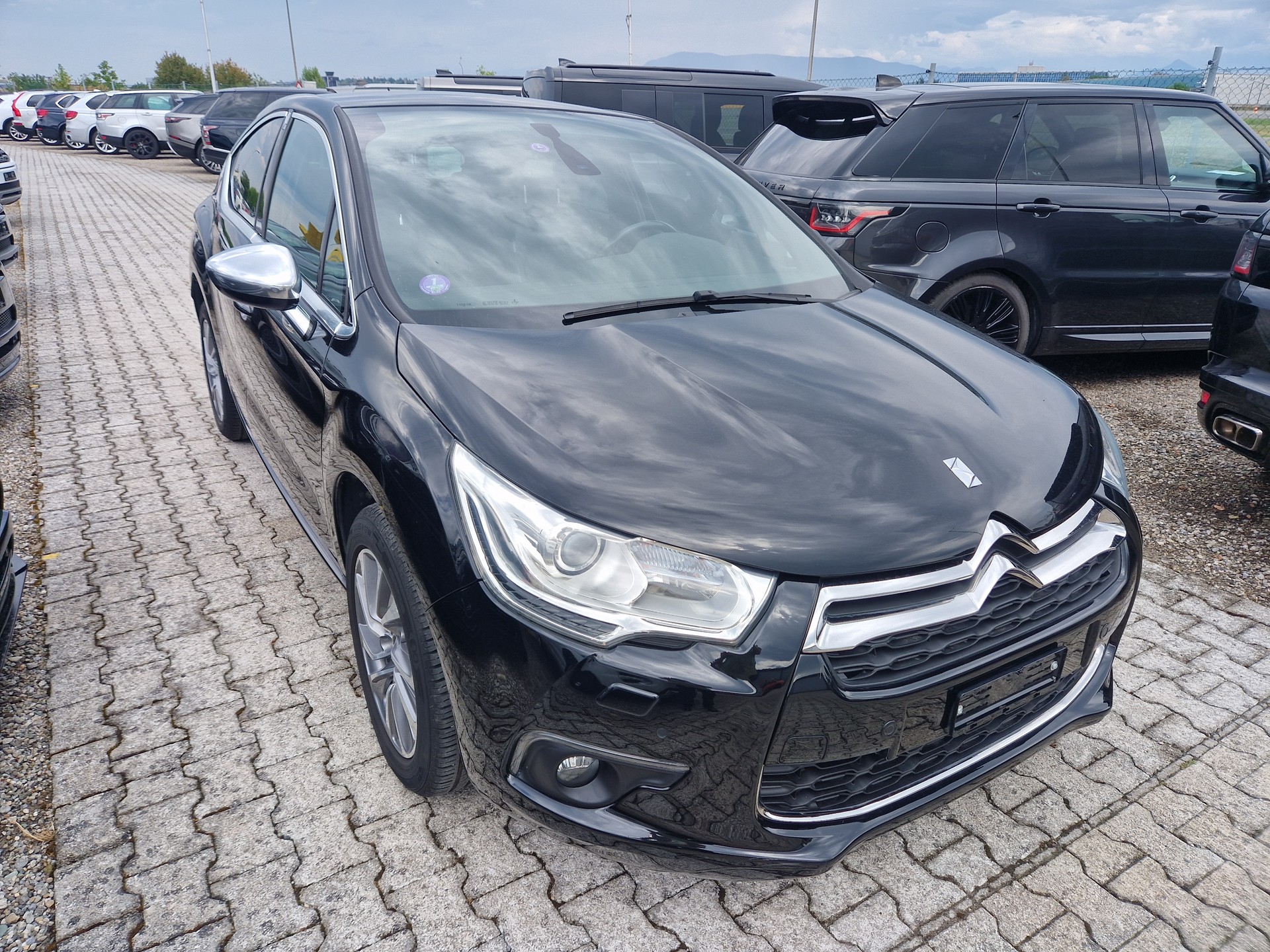DS AUTOMOBILES DS4 Chic-image-1