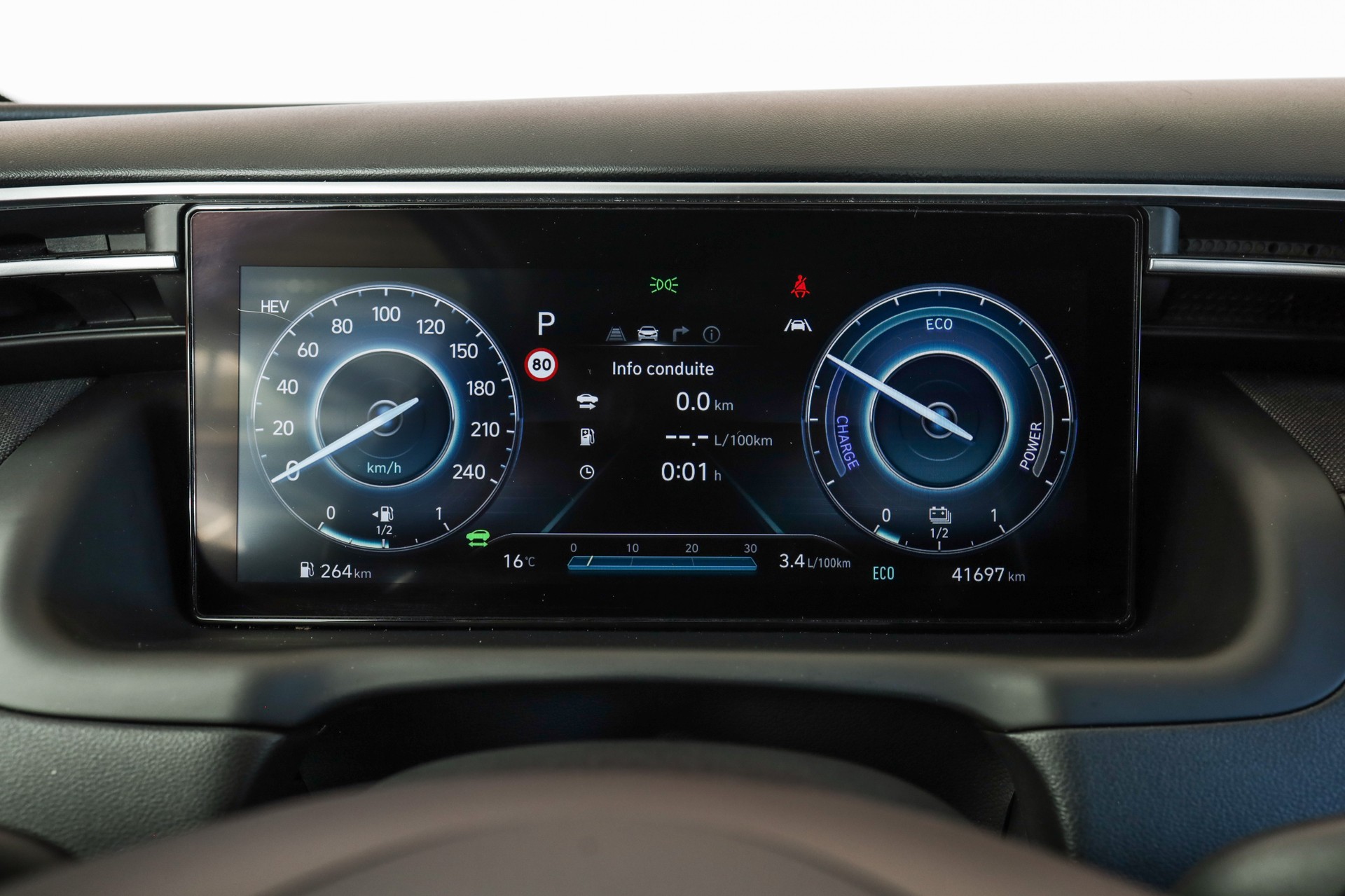 HYUNDAI Tucson 1.6 TGDI PHEV Vertex 4WD-image-21