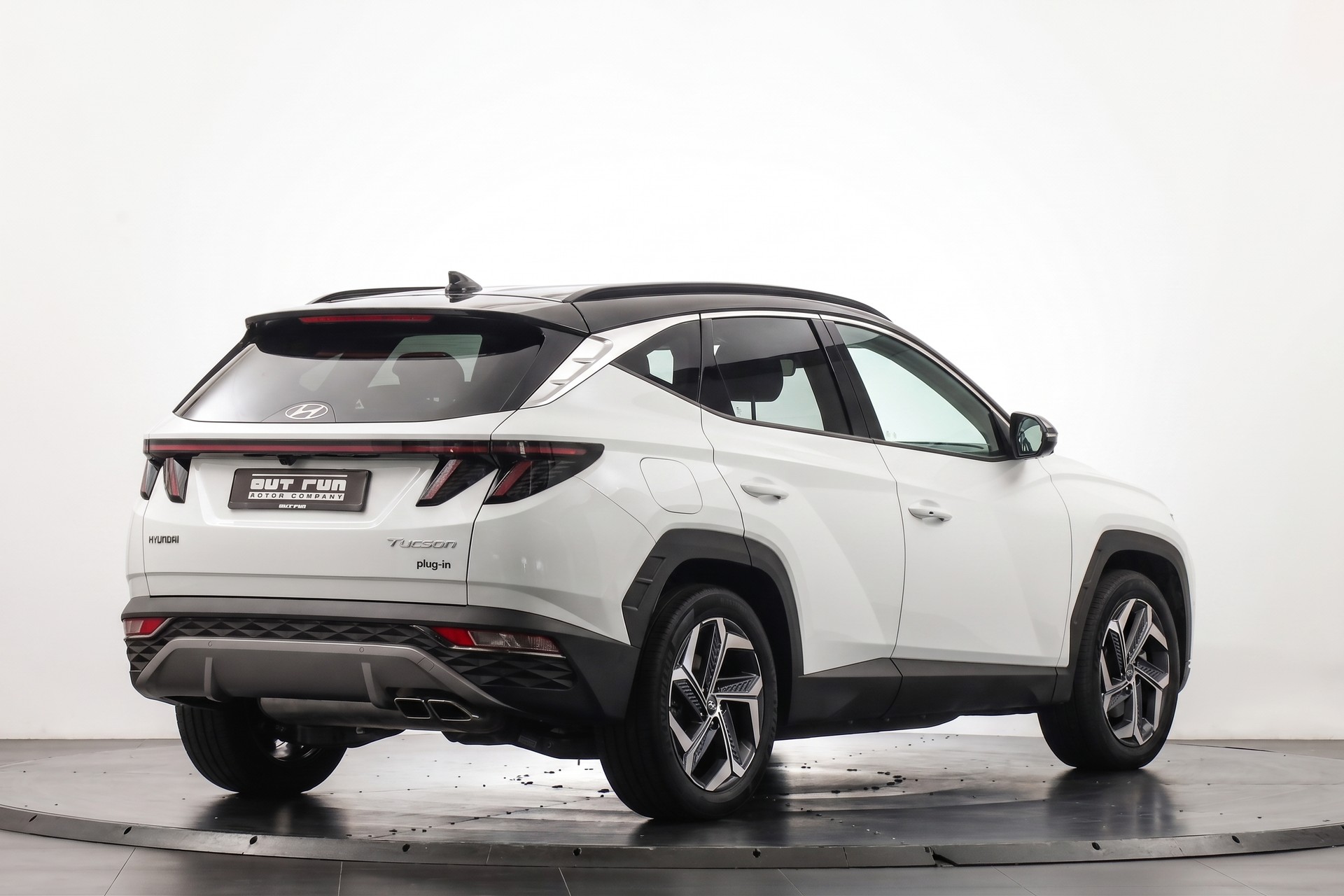 HYUNDAI Tucson 1.6 TGDI PHEV Vertex 4WD-image-3