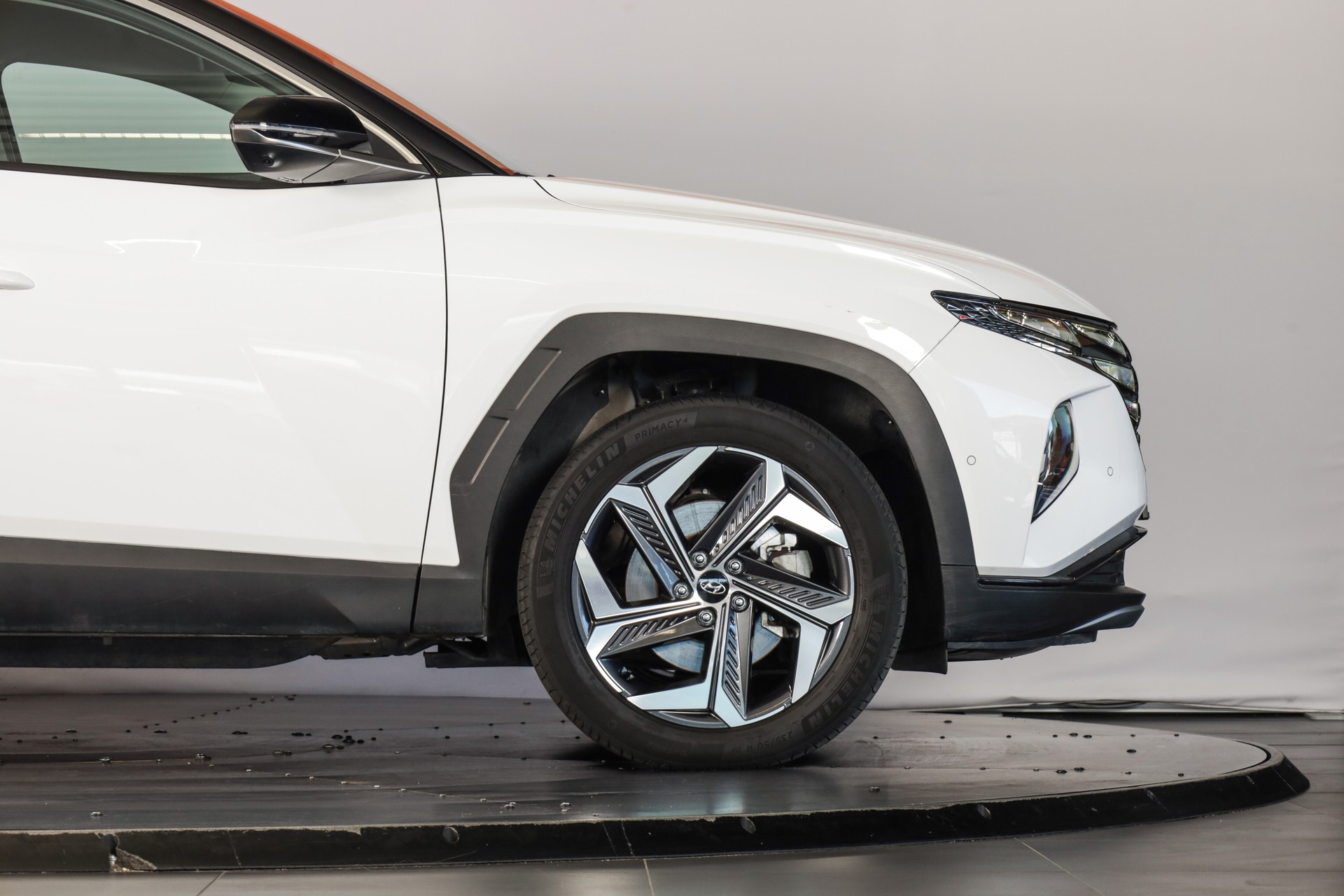 HYUNDAI Tucson 1.6 TGDI PHEV Vertex 4WD-image-5