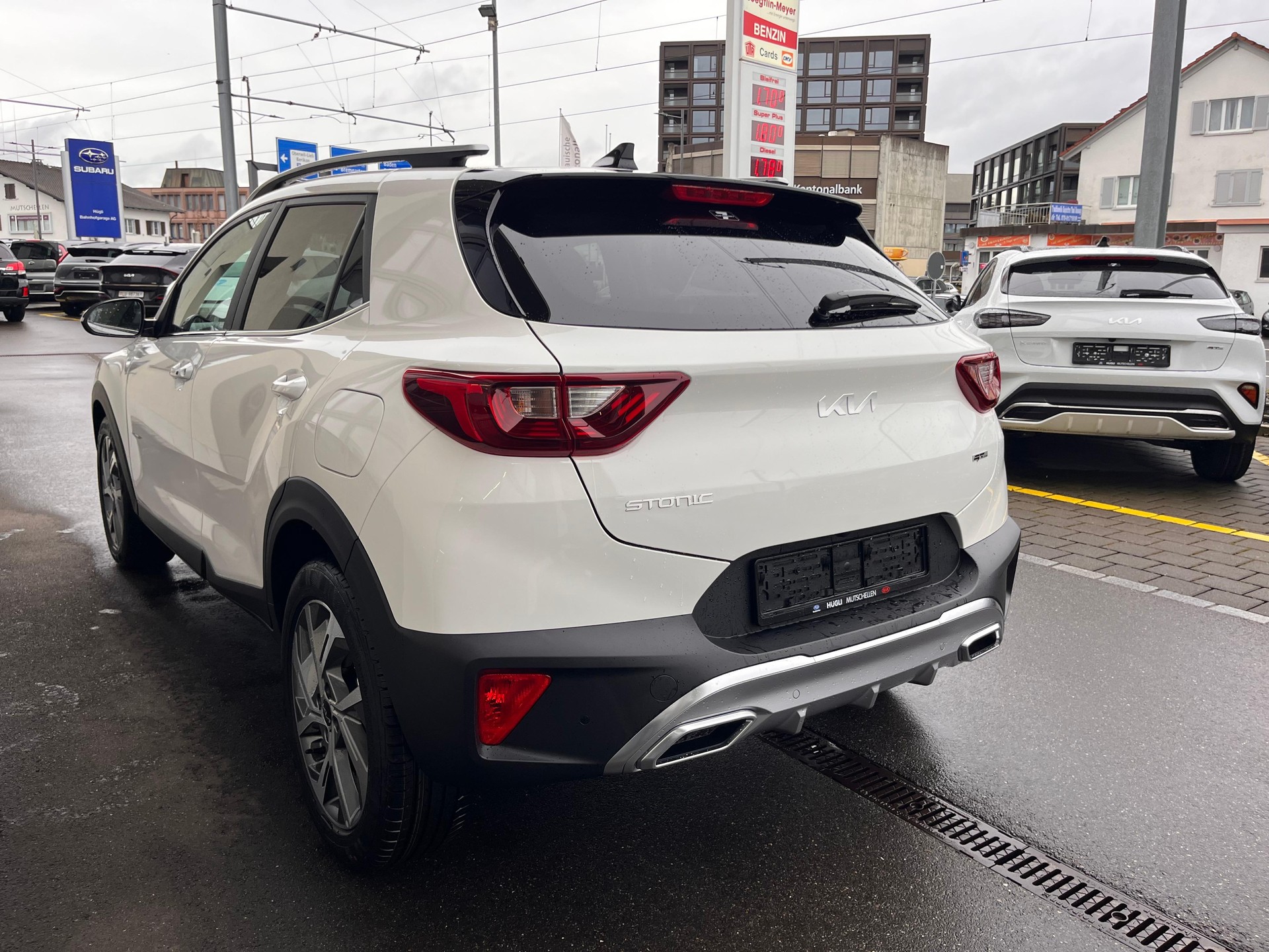 KIA Stonic 1.0 T-GDi MHEV GT-Line-image-13