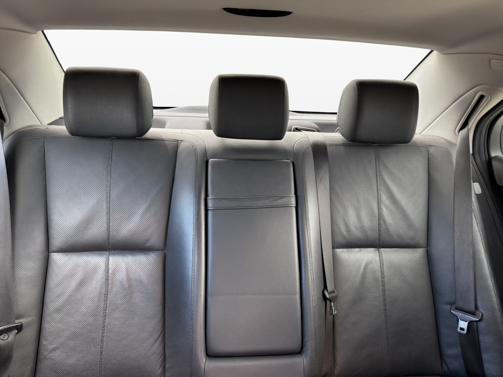 MERCEDES-BENZ S 350 7G-Tronic-image-17