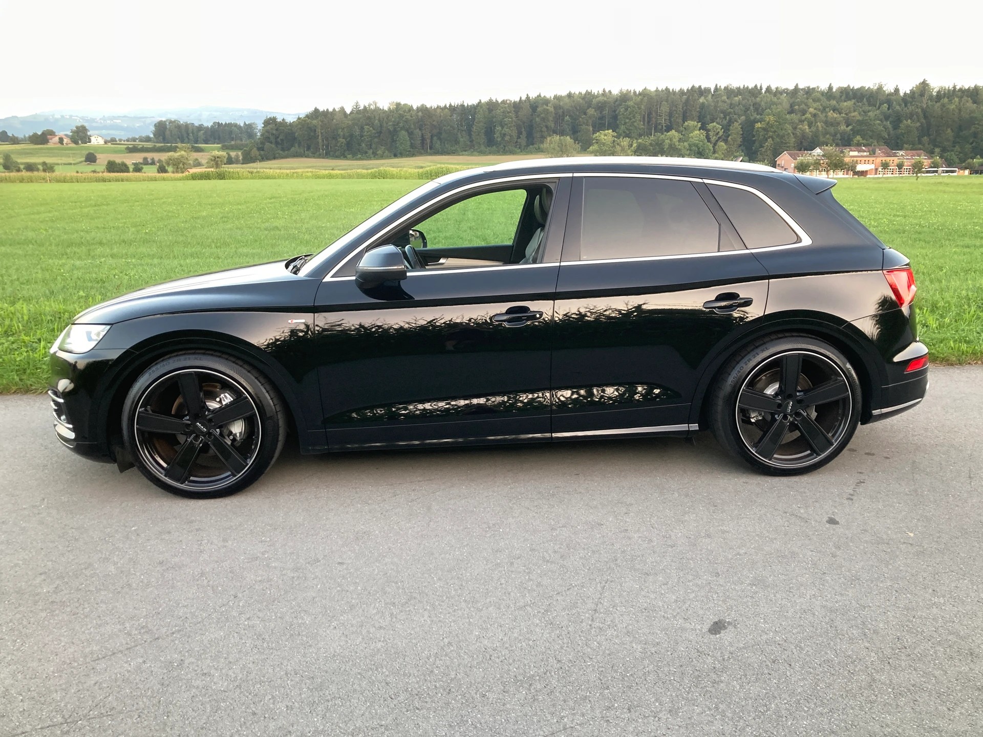AUDI Q5 2.0 TDI sport quattro S-tronic mit Standheizung-image-4